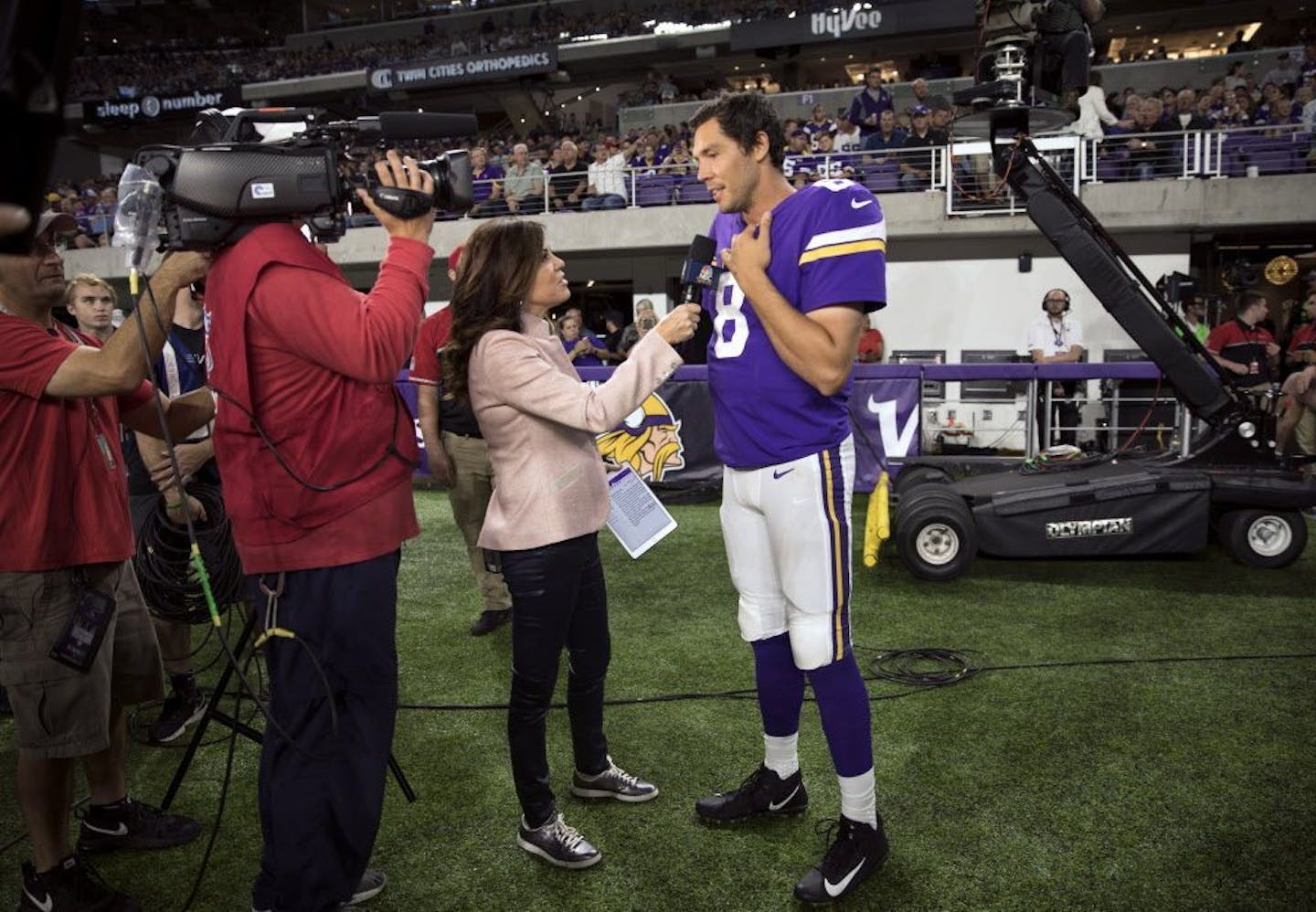 Minnesota s Michele Tafoya A sports reporter in a man s world