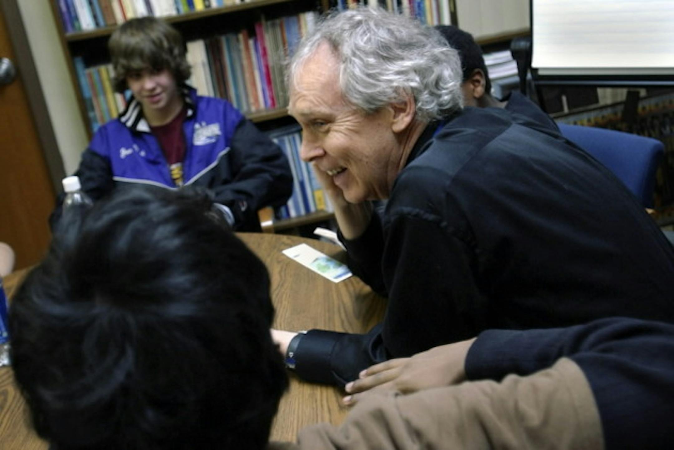 Principal Steve DeLapp read with students in 2007