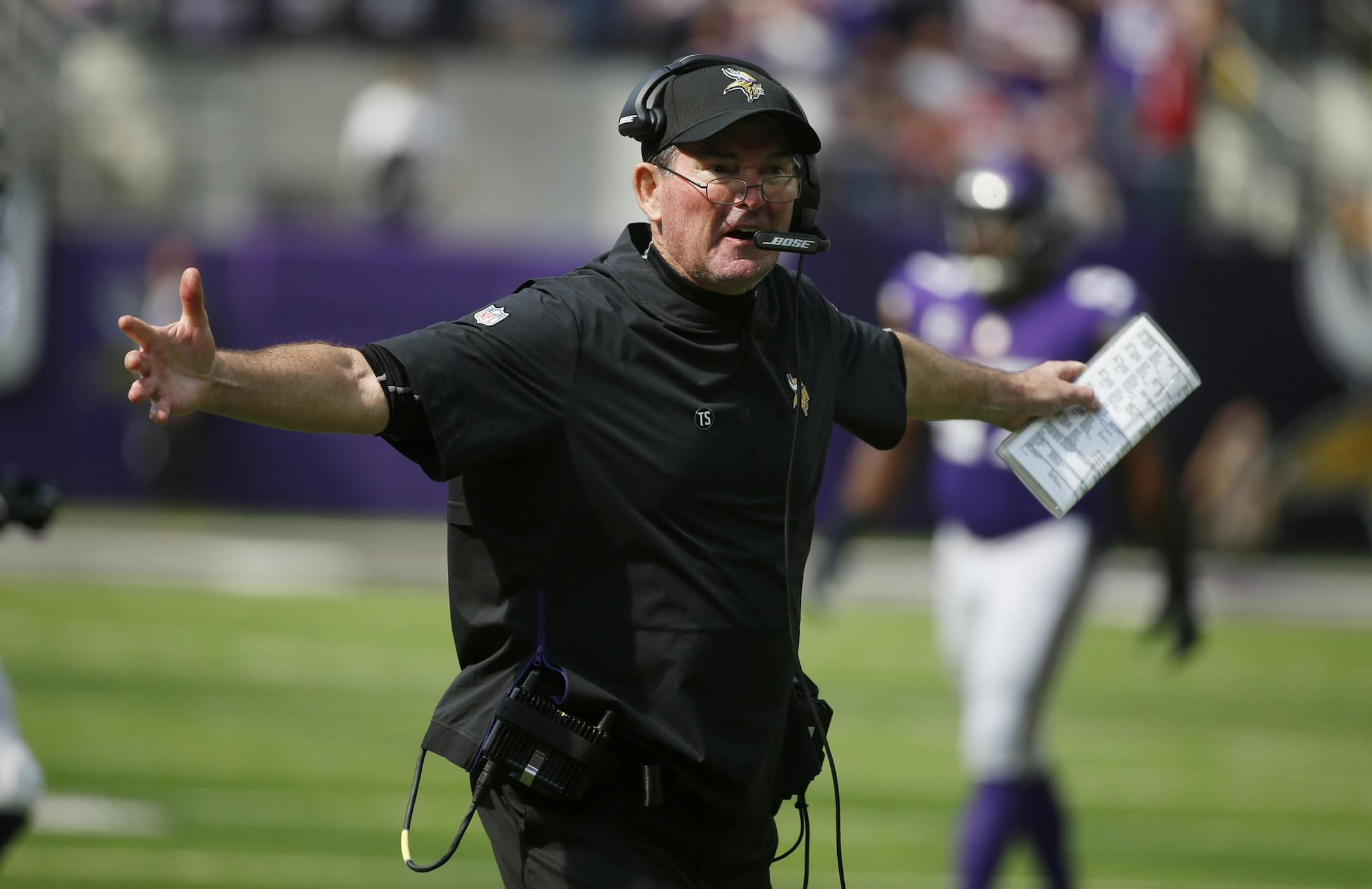 Minnesota Vikings head coach Mike Zimmer reacts to a call during the second half of an NFL football game against the San Francisco 49ers, Sunday, Sept. 9, 2018, in Minneapolis. (AP Photo/Bruce Kluckhohn)