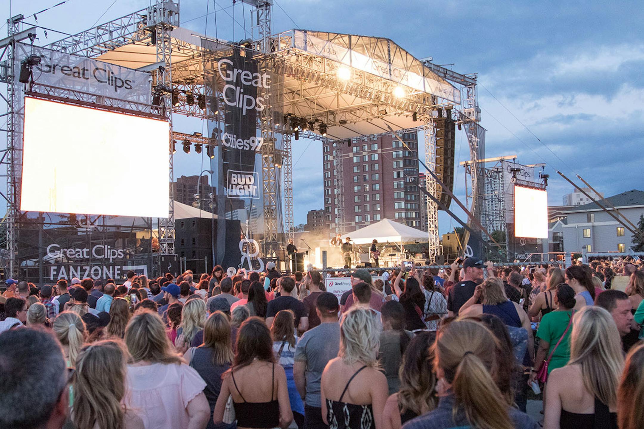 Death Cab for Cutie performs on the Great Clips Stage on day one of the 2016 Basilica Block Party on July 8, 2016 at the Basilica in Minneapolis, Minn. [ Special to Star Tribune, photo by Matt Blewett, matt@mattebphoto.com, Basilica Block Party 2016, 550335 BASILICA070916