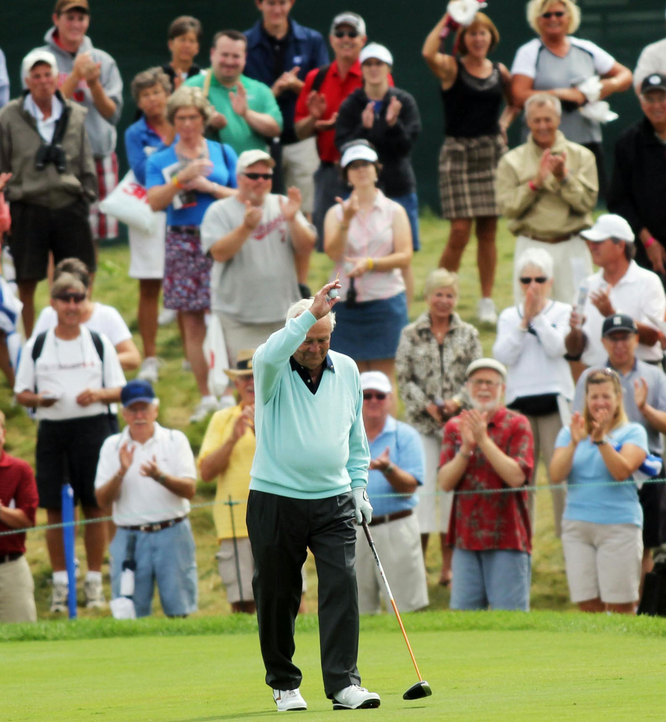 DAVID JOLES • djoles@startribune.com - Blaine, MN - Aug. 7, 2010- The second round of the 3M Championship at TCP Twin Cities in Blaine. In this photo:] Arnold Palmer is announced to fans on hole number one. Palmer was part of the Greats of Golf Challenge at TCP Twin Cities in Blaine.. ORG XMIT: MIN2016092520465834