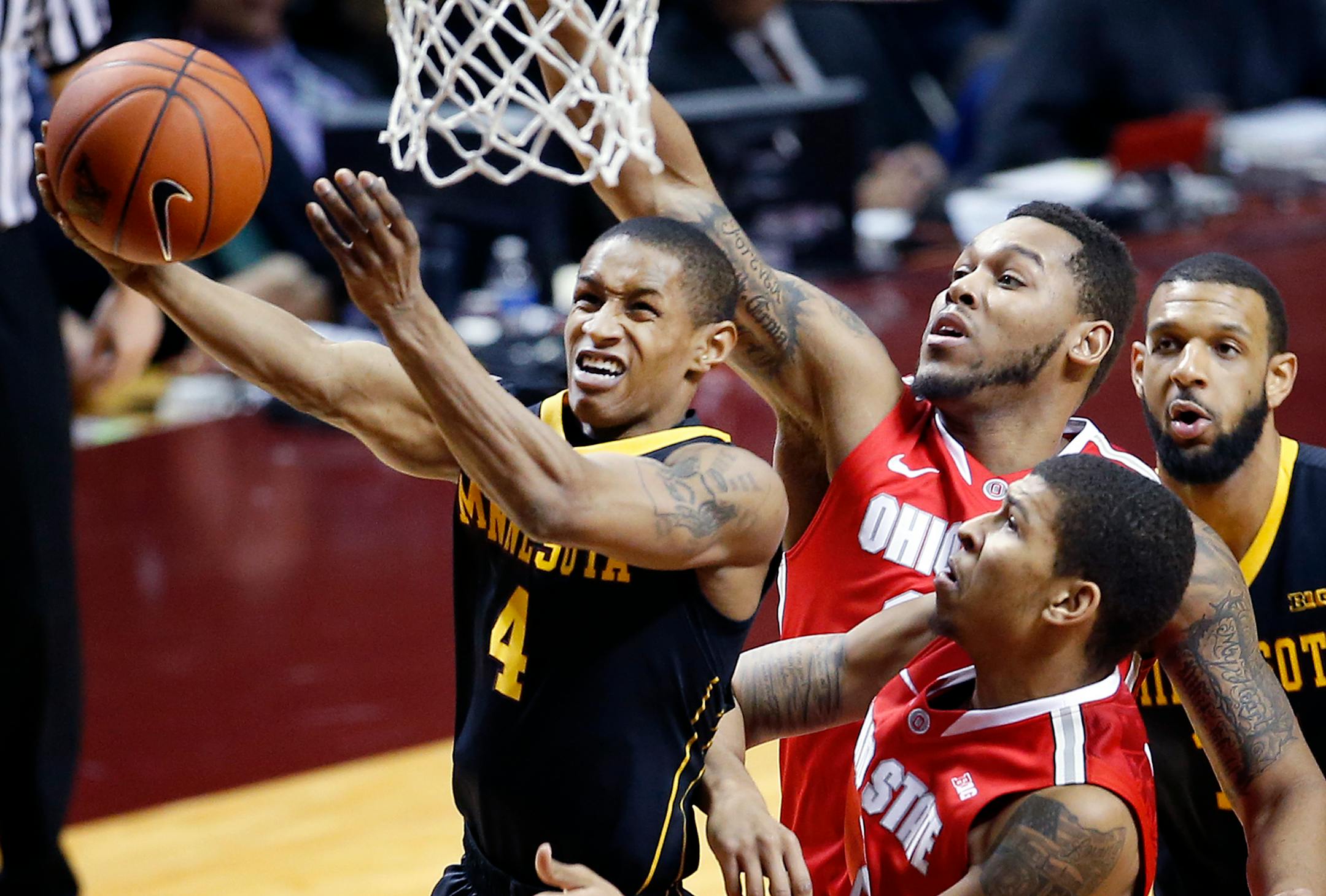 DeAndre Mathieu (4) attempted a shot in the first half.