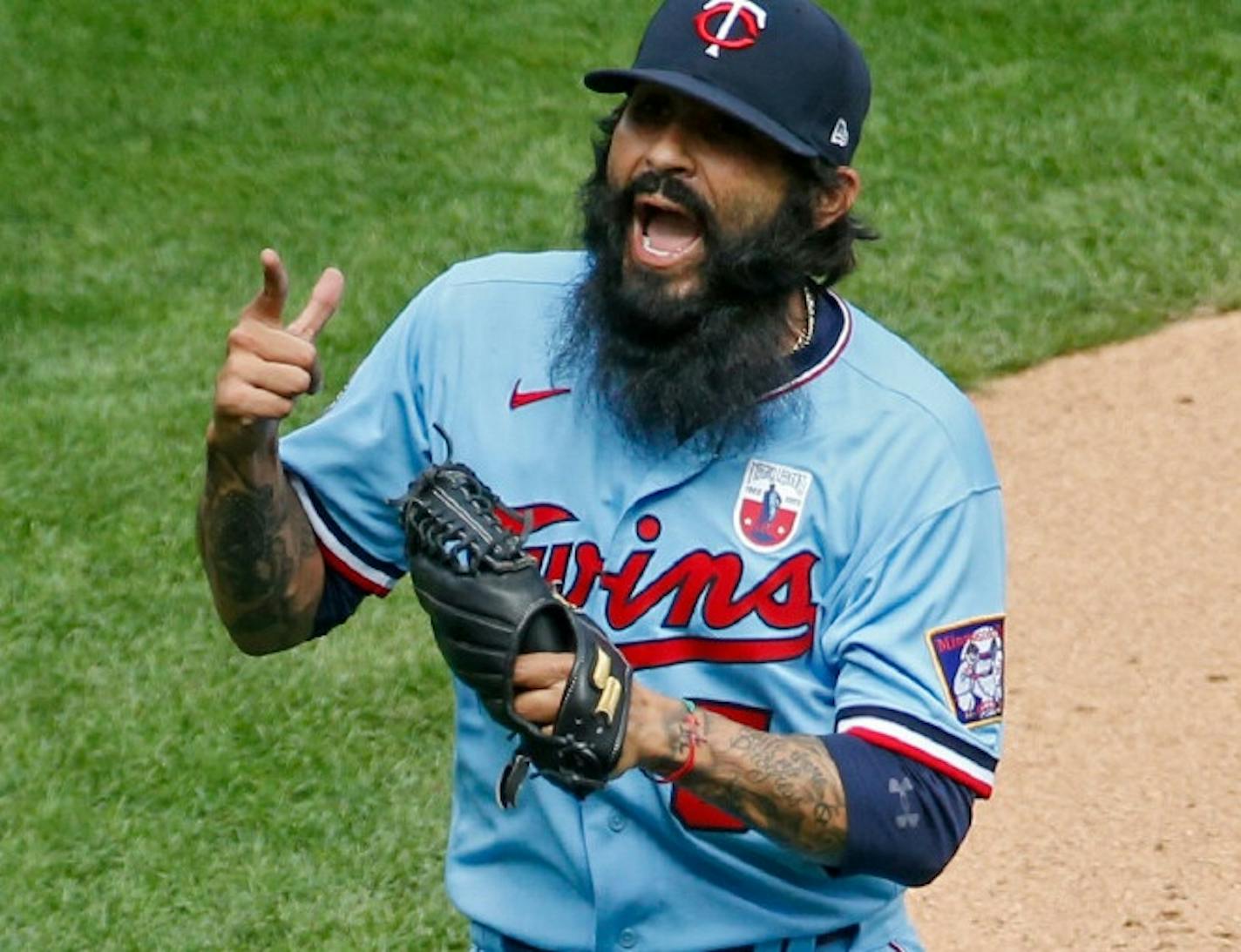 Sergio Romo celebrated his game-ending strikeout.