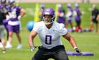 Marcus Davenport has a lot more practice time than playing time for the Vikings so far. He’s played just four snaps.