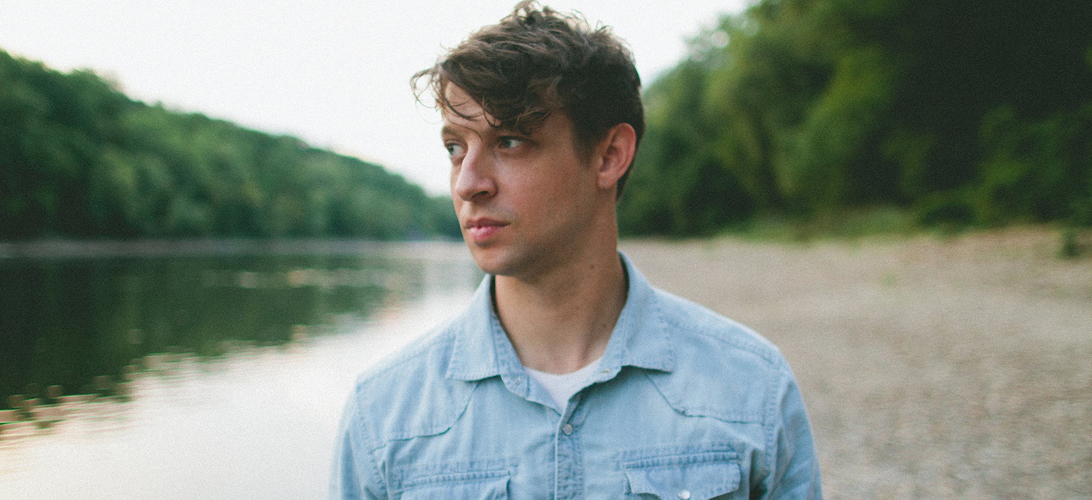 Rogue Valley singer Chris Koza will tout his new solo album at the Cedar Cultural Center on Sunday.