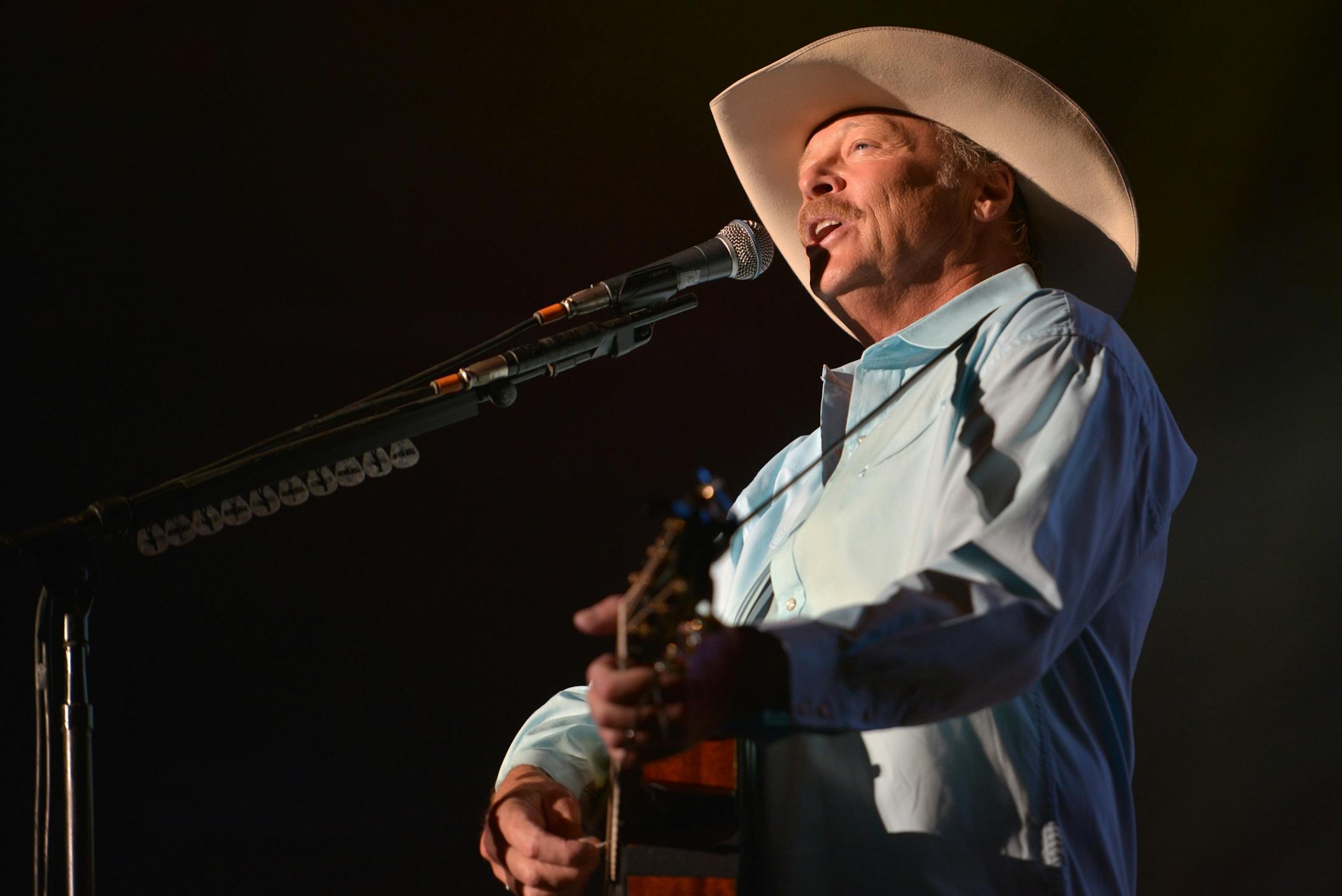Legendary country musician, Alan Jackson performs his headlining 25th anniversary tour Sunday night, August 30 at the Minnesota State Fair Grandstand. Singer-songwriter, Brandy Clark, opened the show.