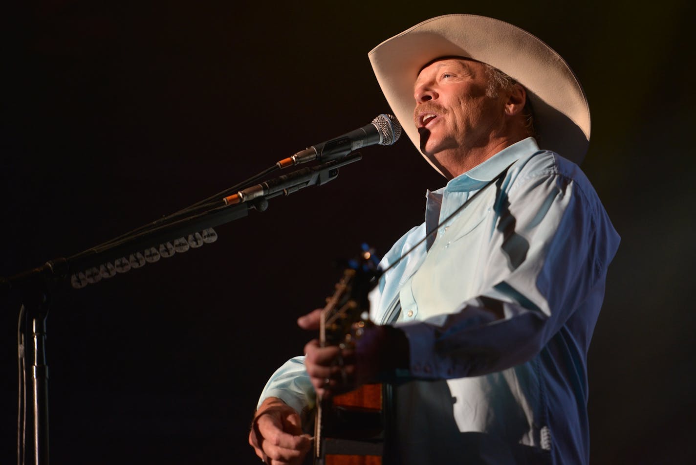 Legendary country musician, Alan Jackson performs his headlining 25th anniversary tour Sunday night, August 30 at the Minnesota State Fair Grandstand. Singer-songwriter, Brandy Clark, opened the show.