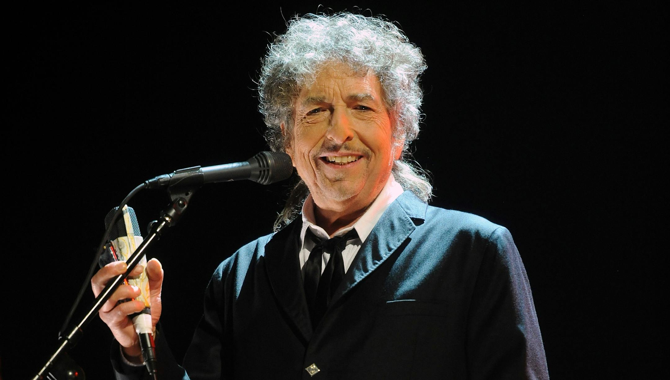 Bob Dylan performs onstage at the 17th Annual Critics' Choice Movie Awards at the Hollywood Palladium on January 12, 2012 in Hollywood, California.(Photo by Frank Micelotta/Invsion/AP)