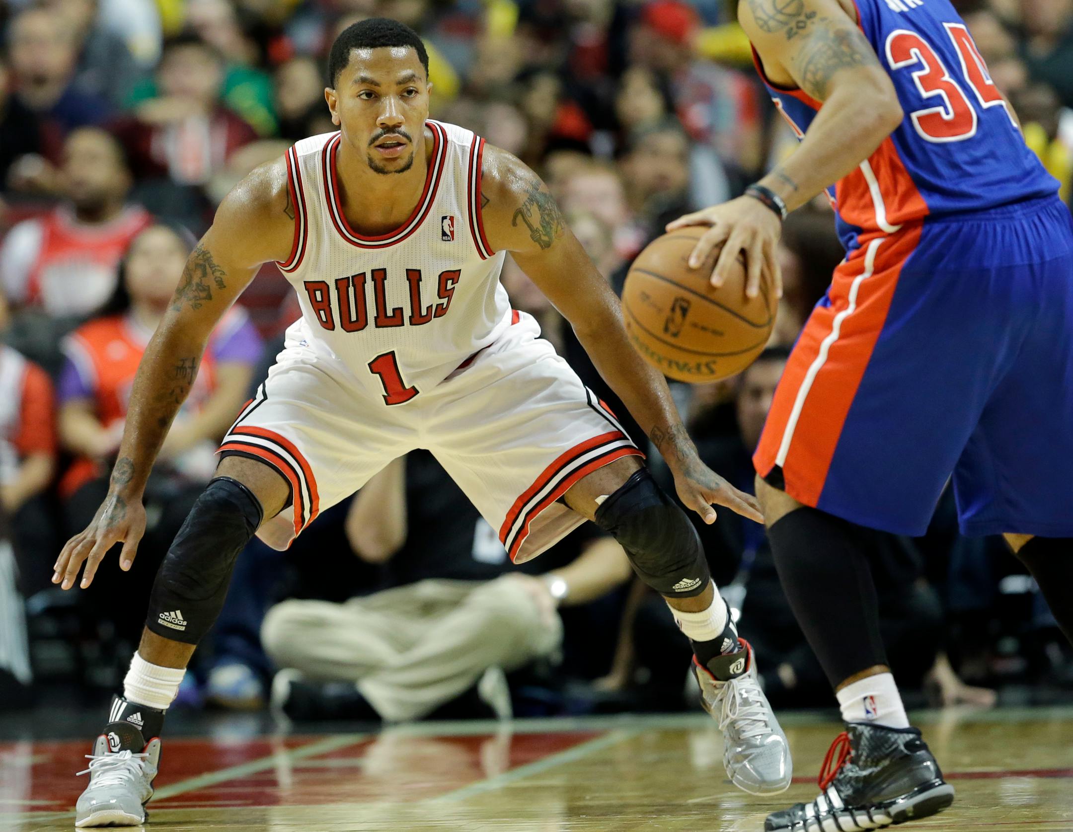 Chicago Bulls guard Derrick Rose