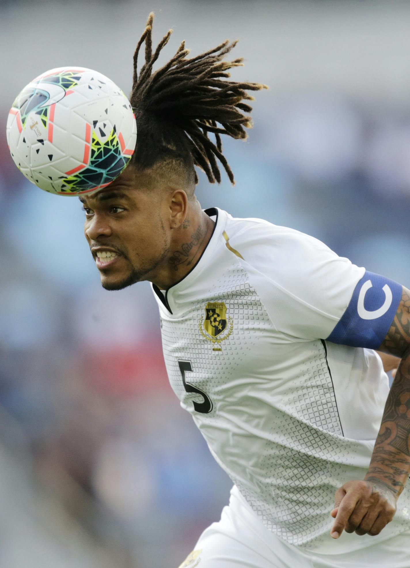 Panama's Roman Torres (9) heads the ball against Trinidad and Tobago during the first half of a CONCACAF Gold Cup soccer game Tuesday, June 18, 2019 in St. Paul, Minn. (AP Photo/Andy Clayton- King)