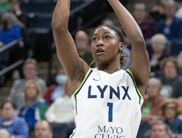 Souhan: Diamond has shining moments on ugly night for Lynx