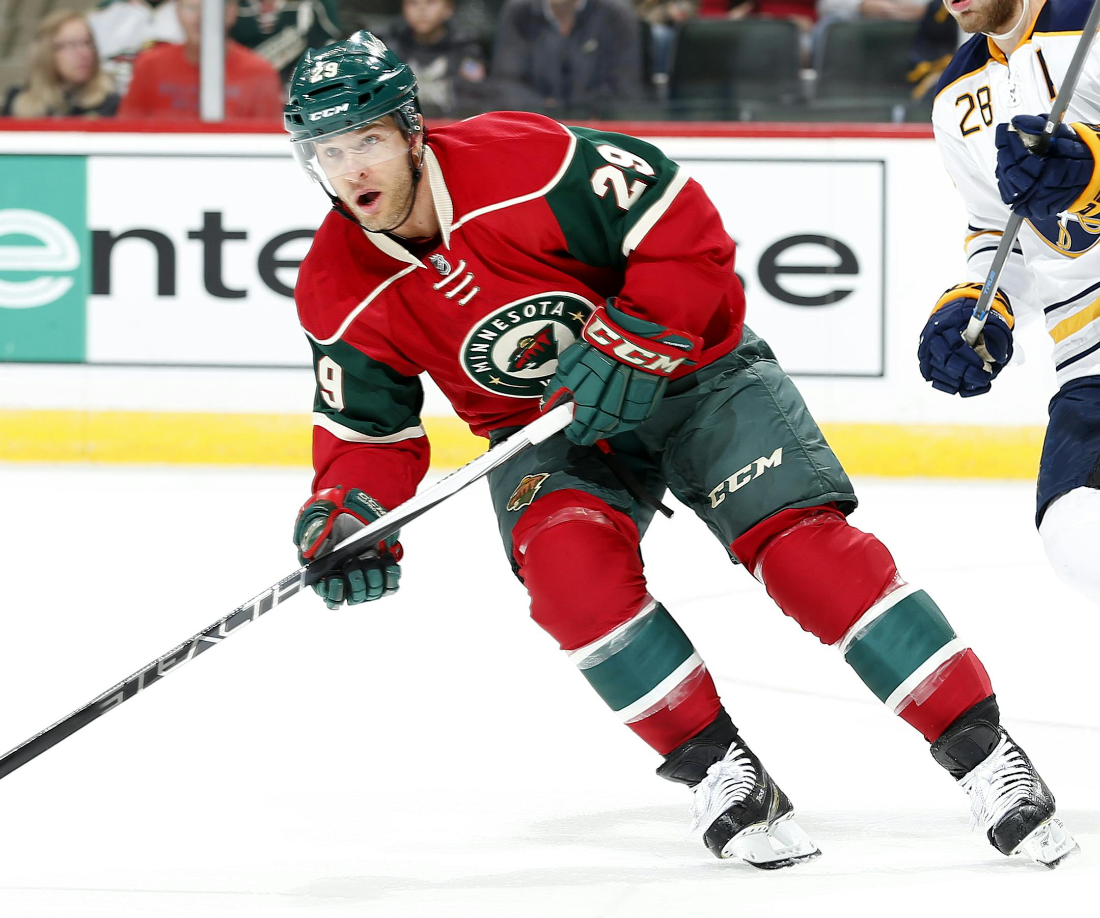 Minnesota Wild Jason Pominville (29). ] CARLOS GONZALEZ ï cgonzalez@startribune.com - September 21, 2015, St. Paul, MN, Xcel Energy Center, NHL, Minnesota Wild vs. Buffalo Sabres ORG XMIT: MIN1509231353030596