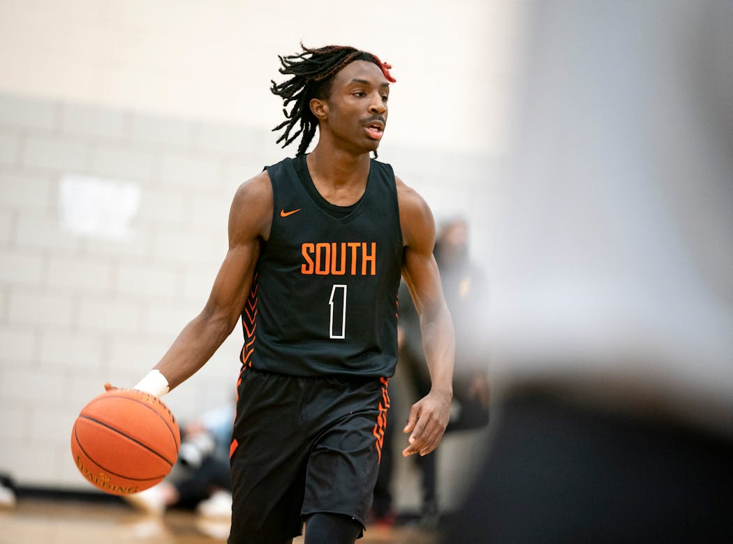 Poet Davis was likely to be a substitute before eight teammates transferred. Now he's Minneapolis South's starting point guard.