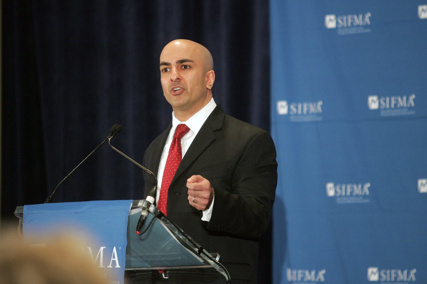 **STANDALONE PHOTO** (NYT50) NEW YORK -- Nov. 10, 2008 -- TREASURY-KASHKARI -- Assistant Treasury Secretary Neel Kashkari speaks to the Securities Industry Financial Market Association in New York on Monday, Nov. 10, 2008. Kashkari is interim head of the federal government's financial industry bailout program. (Hiroko Masuike/The New York Times) ORG XMIT: NYT50