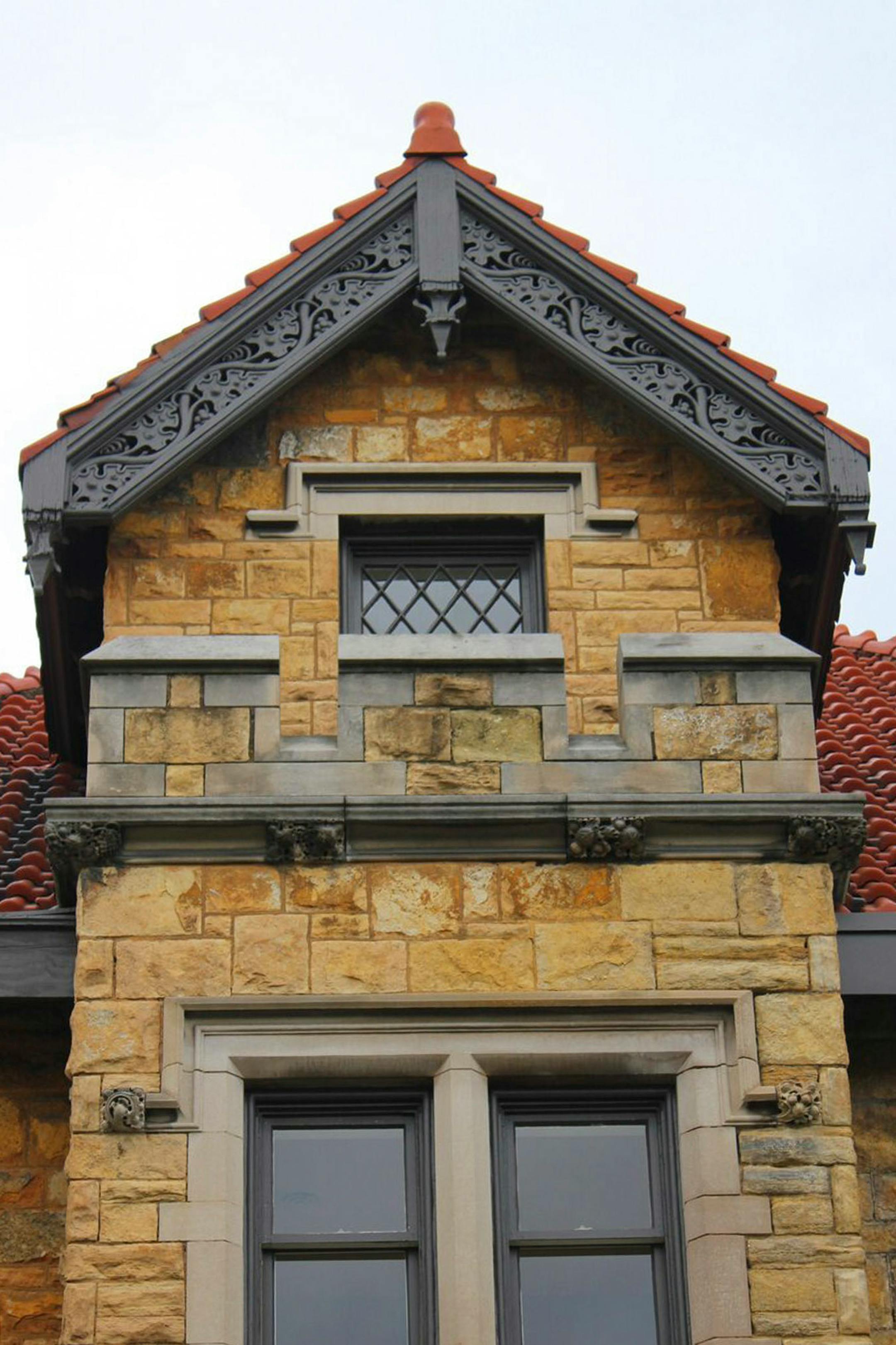 The exterior features Mankato-Kasota stone.