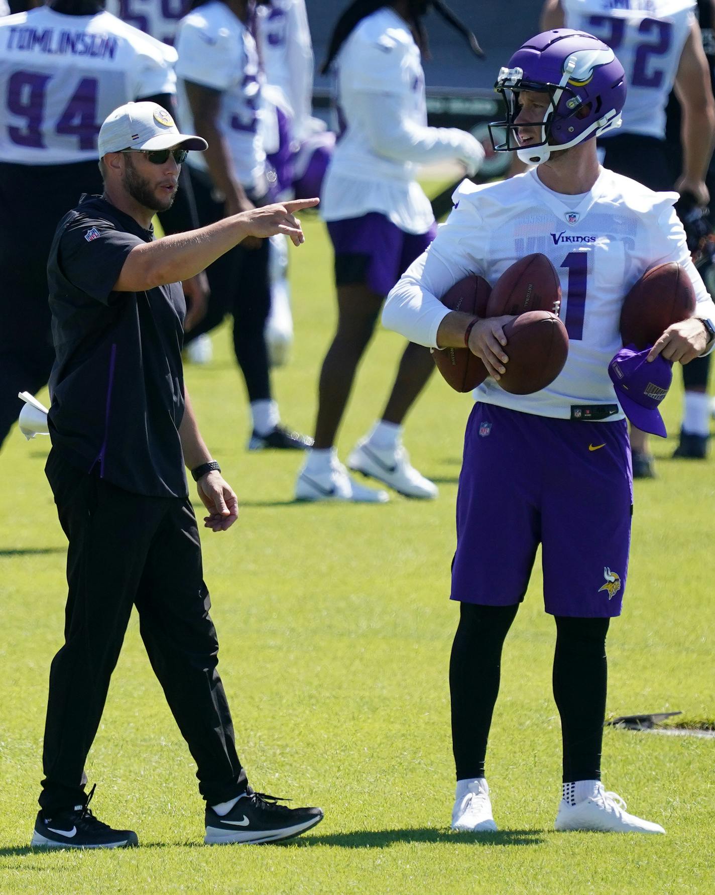 Minnesota Vikings kicker Greg Joseph (1) gathered balls for kicking practice during the first day of mandatory minicamp Tuesday in Eagan. ] ANTHONY SOUFFLE • anthony.souffle@startribune.com