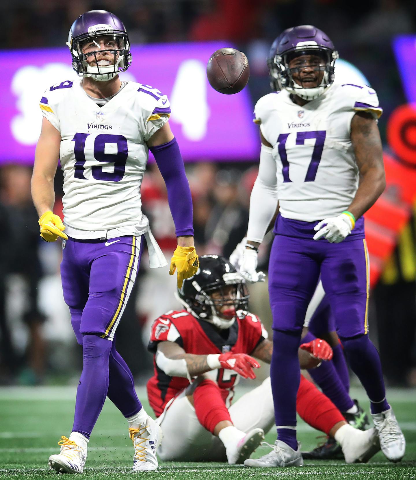 Minnesota Vikings wide receiver Adam Thielen (19) left Jarius Wright (17) were all smiles after Thielen caught a 22-yard pass helping the Vikings win there 10th game of the season at Mercedes -Benz Stadium Sunday December 3, 2017 in Atlanta, GA.] JERRY HOLT &#xef; jerry.holt@startribune.com