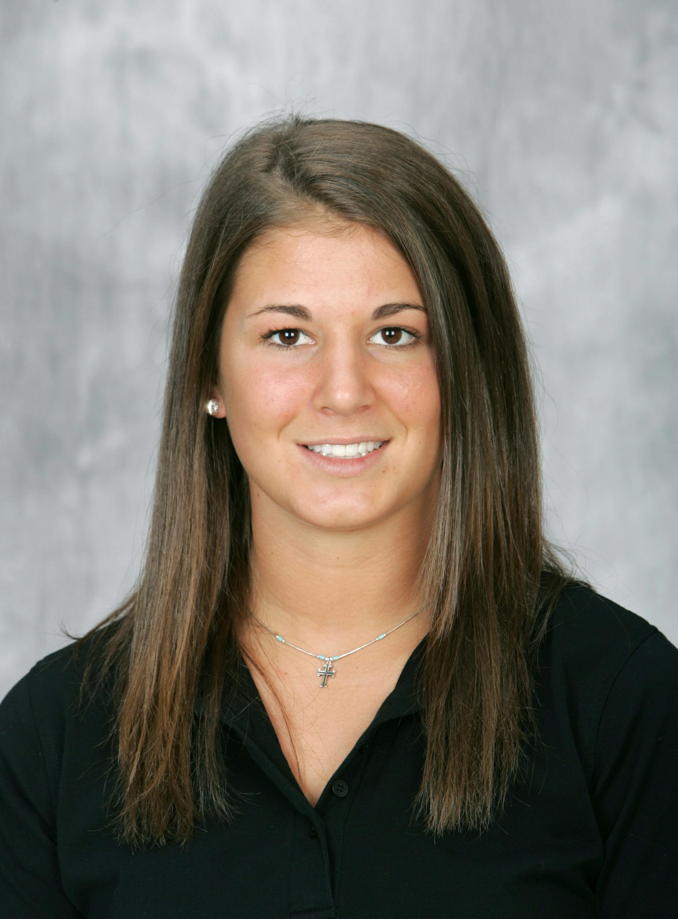 Gophers women's hockey junior center Jen Schoullis
