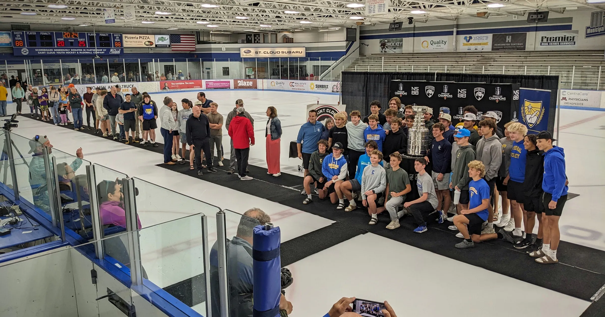 St. Cloud freut sich über den Stanley-Cup-Besuch und seinen ...