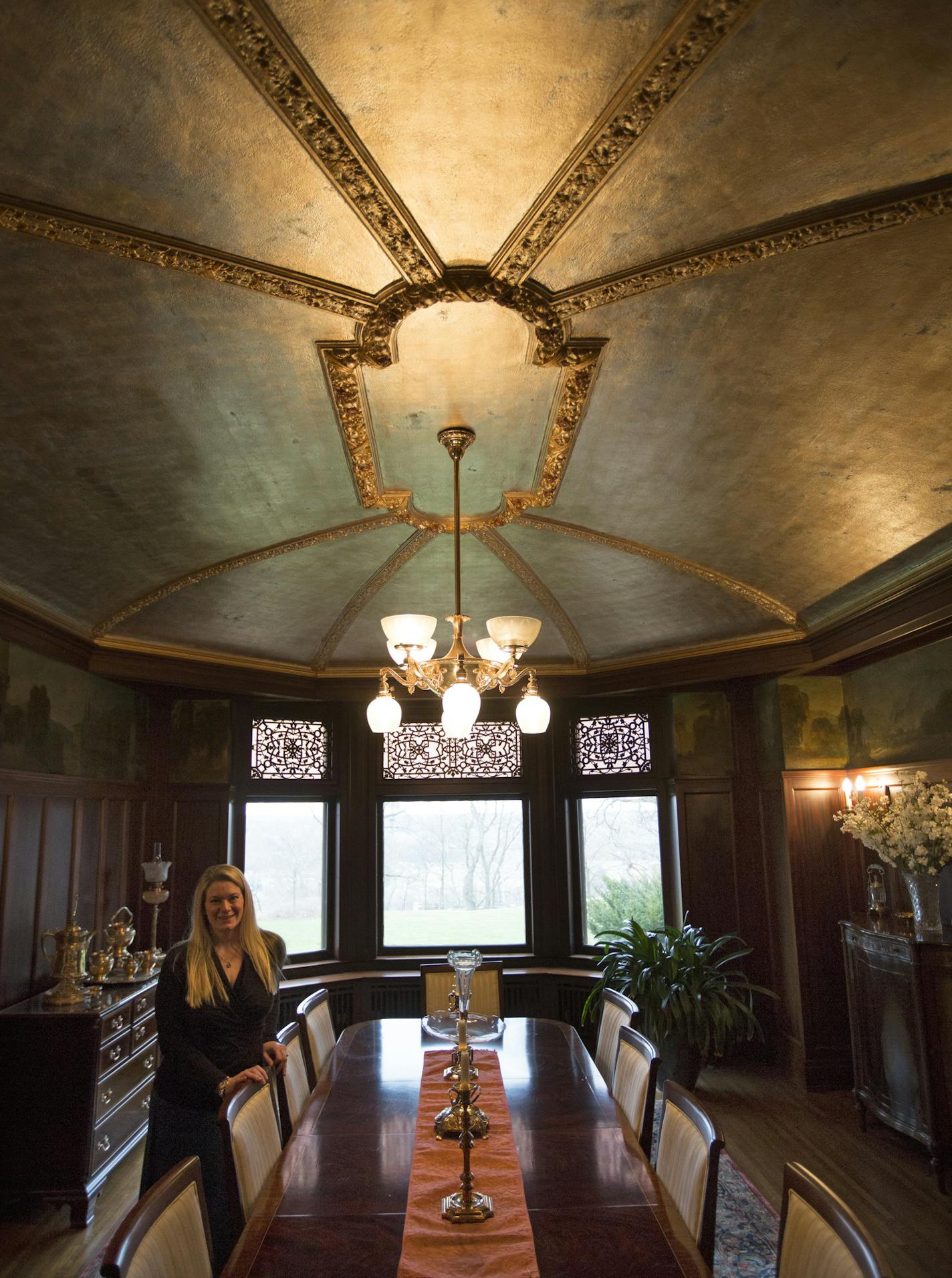 For five years, Mark Perrin has been trying to find a buyer for his pristine, 12,000 square foot Minneapolis mansion. With Tiffany windows, gold-leafed dining room ceilings and a sun room designed by one of the most notable designers in the world, the house carefully restored from top to bottom - is arguably one of the finest in the city. when Perrin listed the house for $6.5 million, it was the most expensive house for sale in the city. Today, after slashing the price nearly $3 million, not a s