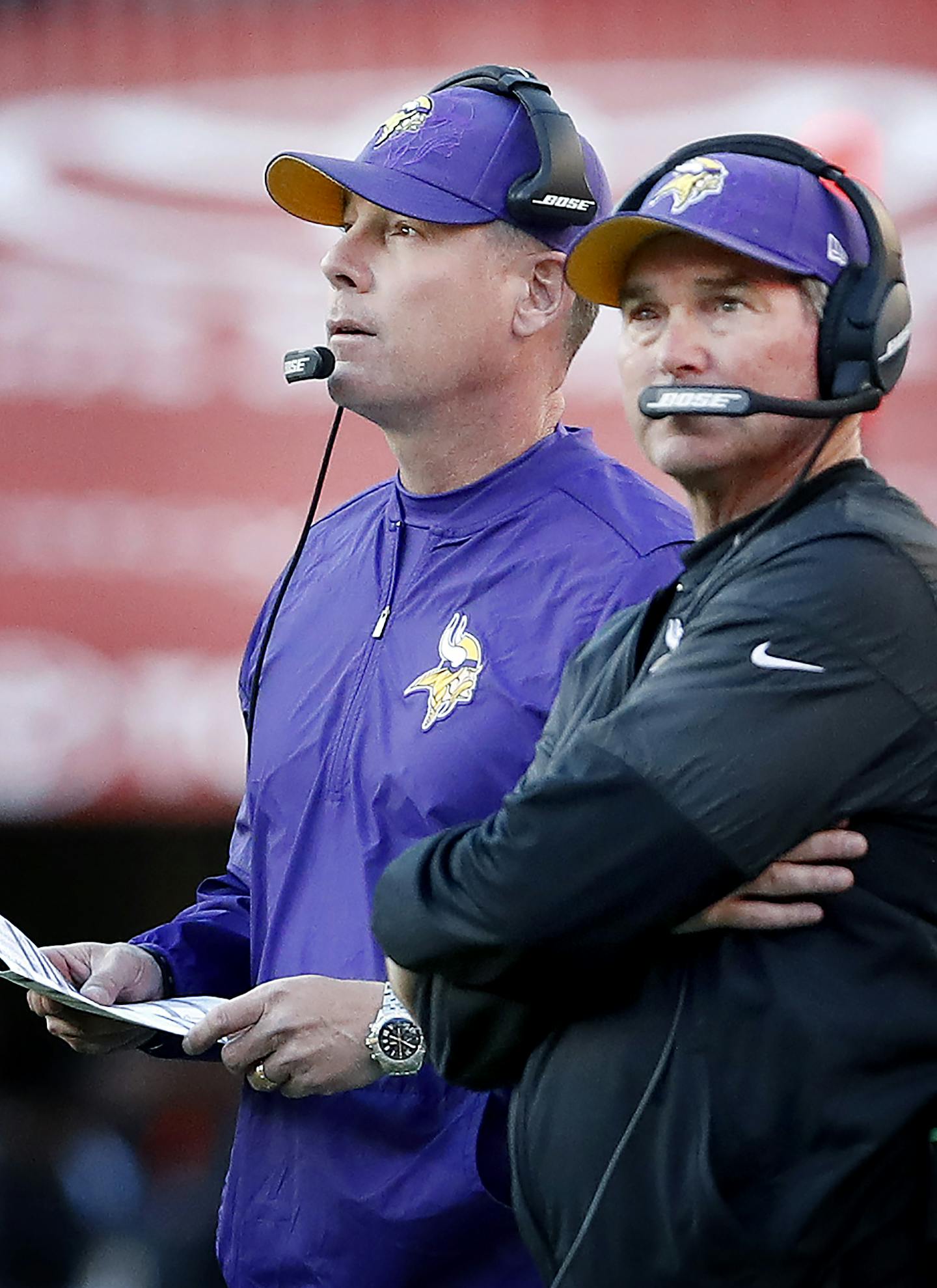 Vikings offensive coordinator Pat Shurmur and head coach Mike Zimmer in the fourth quarter. ] CARLOS GONZALEZ cgonzalez@startribune.com - November 13, 2016, Landover, MD, FedEx Field, NFL, Minnesota Vikings vs. Washington Redskins