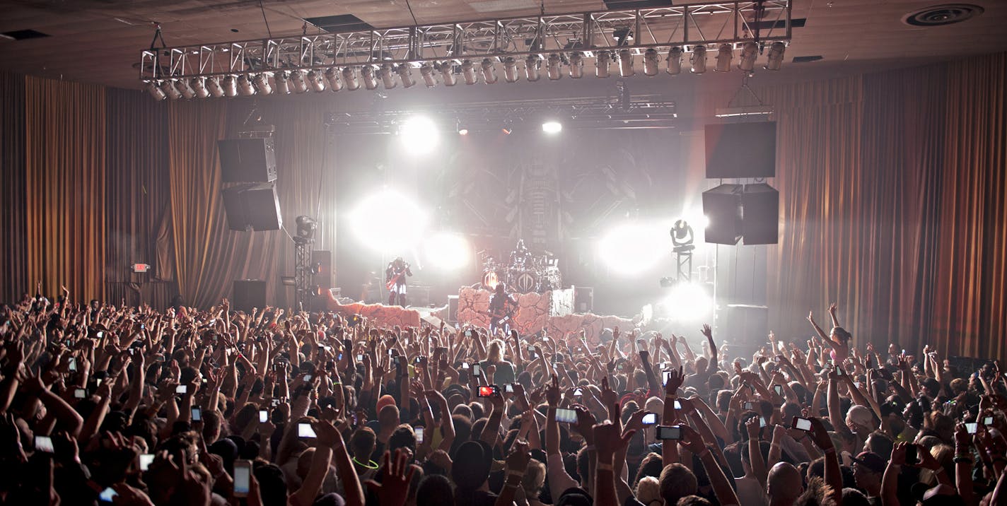 Destroid performs at the Skyway Lounge in downtown Minneapolis on Oct. 4, 2013. Photo by Leslie Plesser.