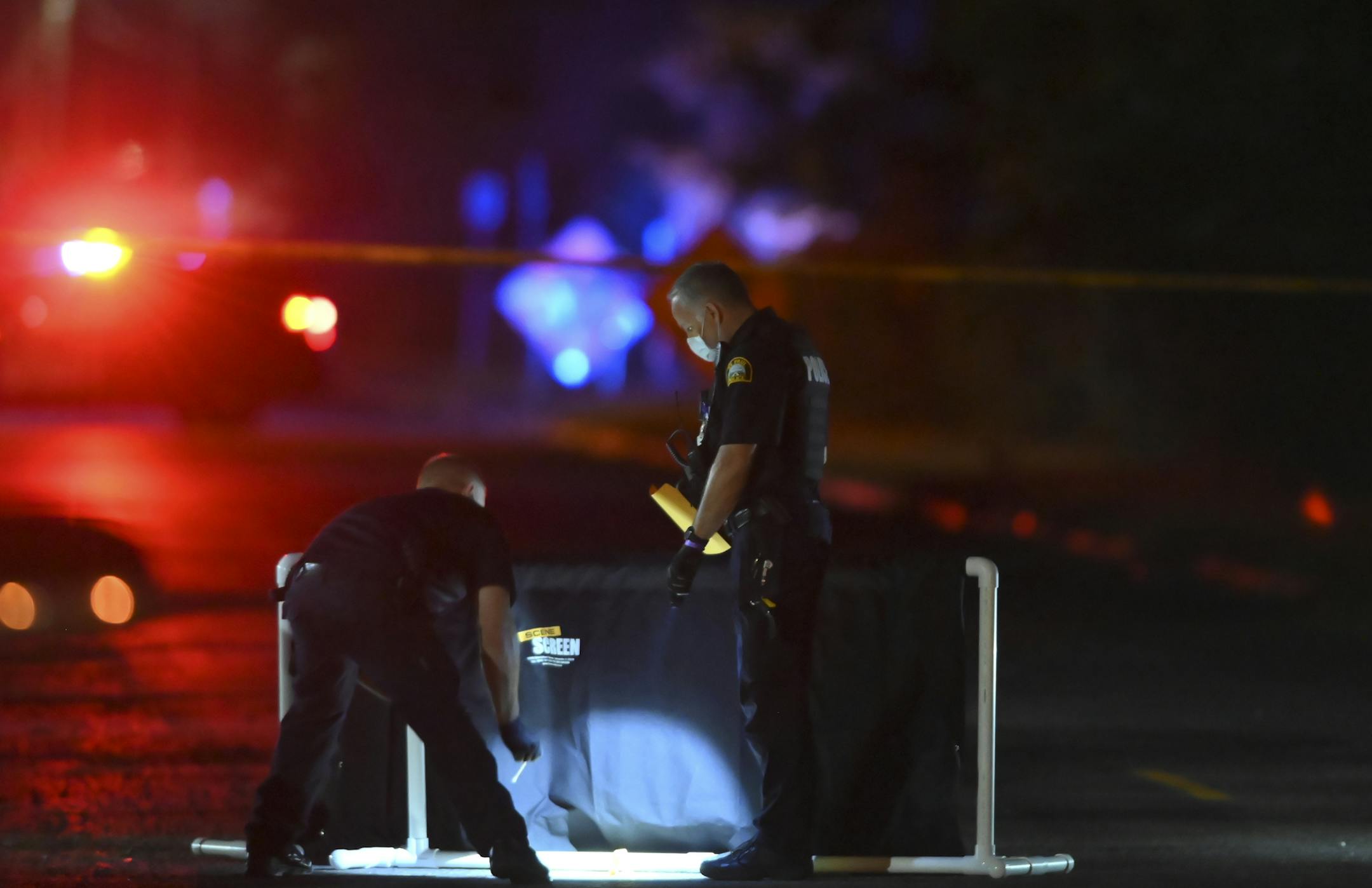 St. Paul Police investigated a homicide near the intersection of Western Avenue and Concordia Avenue West on Wednesday, July 15, 2020 in St. Paul, Minn. ] aaron.lavinsky@startribune.com St. Paul Police investigated a homicide near the intersection of Western Avenue and Concordia Avenue West on Wednesday, July 15, 2020 in St. Paul, Minn.