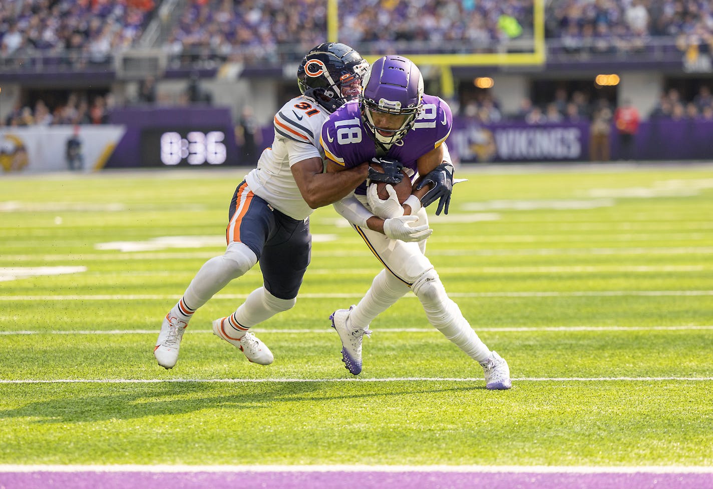 Vikings wide receiver Justin Jefferson (18) was stopped just short of the end zone by Bears Jaylon Jones (31) in the first quarter US Bank Stadium in Minneapolis, Minn., on Sunday, Oct. 09, 2022. Vikings vs. Bears ] Elizabeth Flores • liz.flores@startribune.com