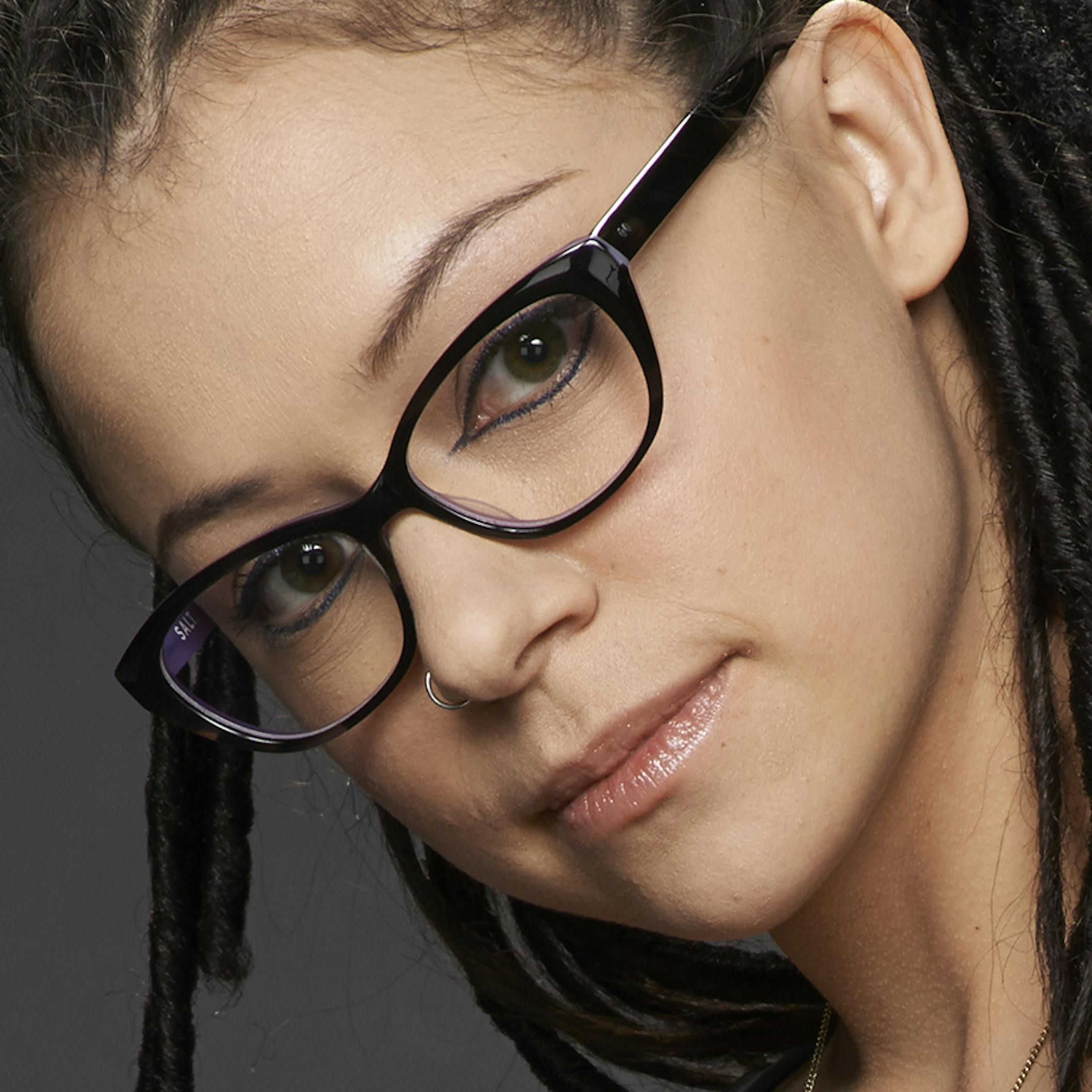Orphan Black season2 Cosima played by Tatiana Maslany