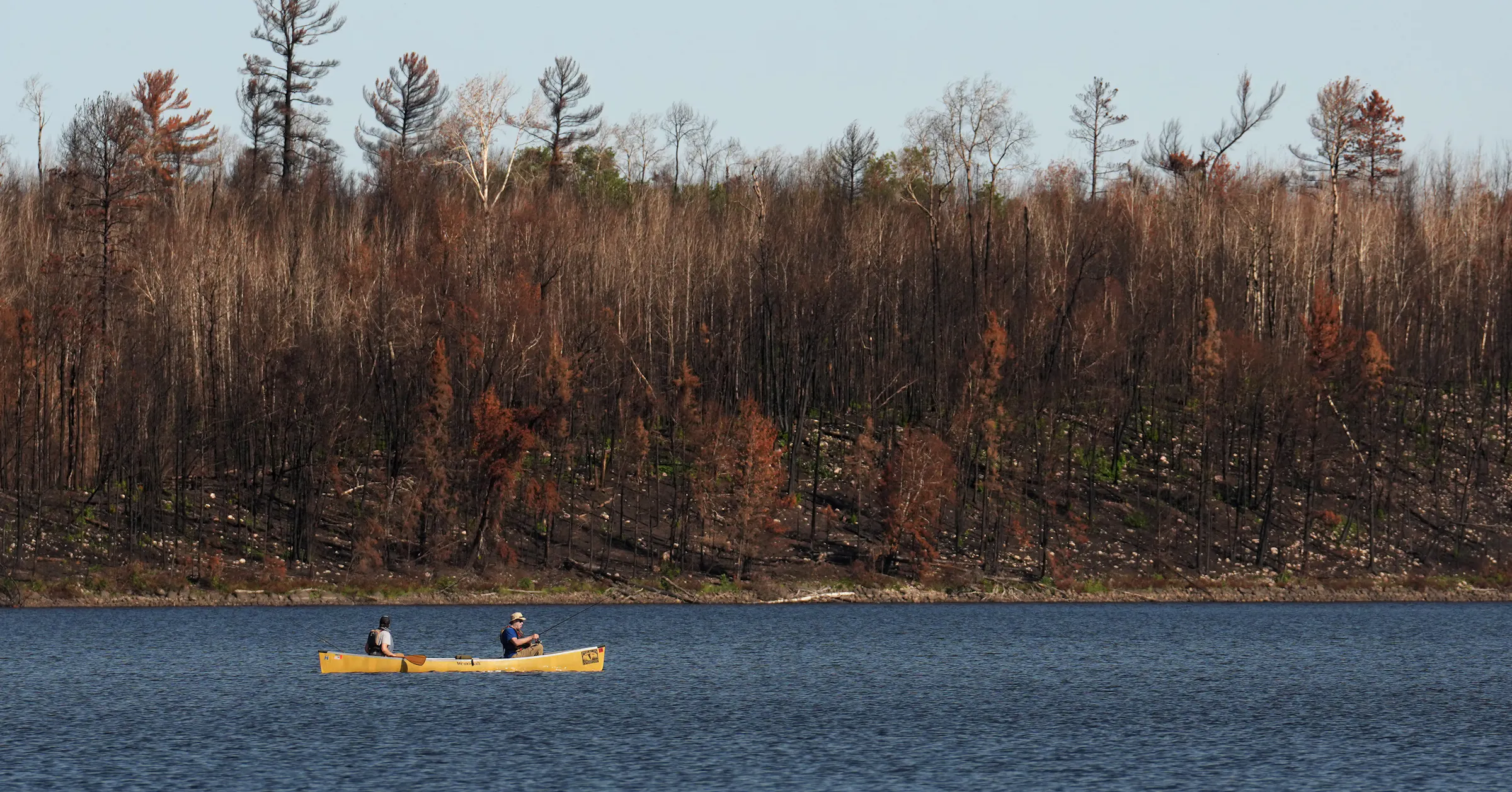 So sehen die vom Waldbrand verwüsteten Gebiete der Boundary Waters jetzt ...