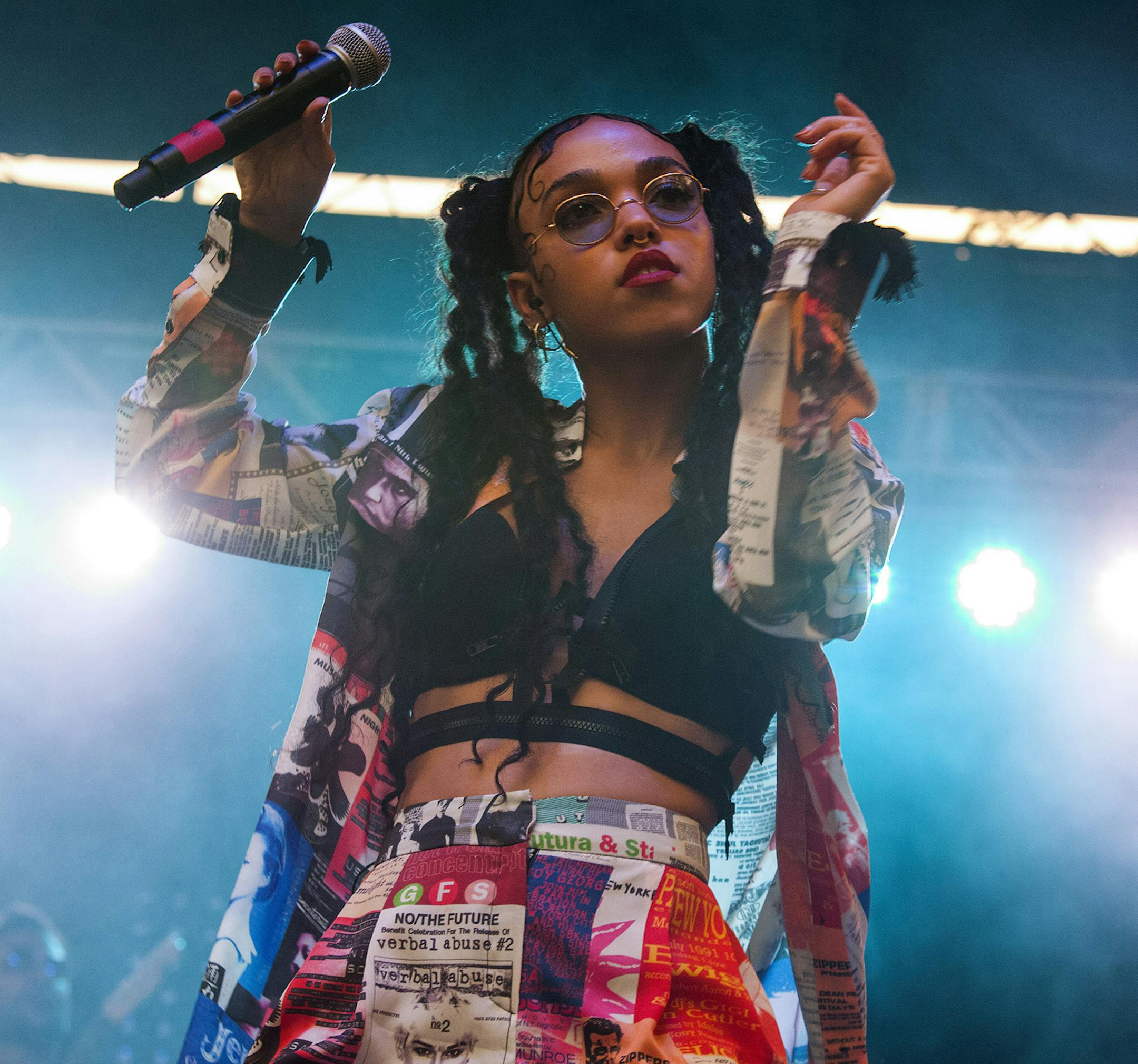 FKA Twigs seen at the 2014 Pitchfork Music Festival, on Saturday, June 19, 2014 in Chicago. (Photo by Barry Brecheisen/Invision/AP) ORG XMIT: INVW