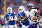 Minnesota Vikings running back Dalvin Cook (4) scored on a 81 yard run in the third quarter  in Orchard Park.,N.Y.Sunday November 13, 2022.