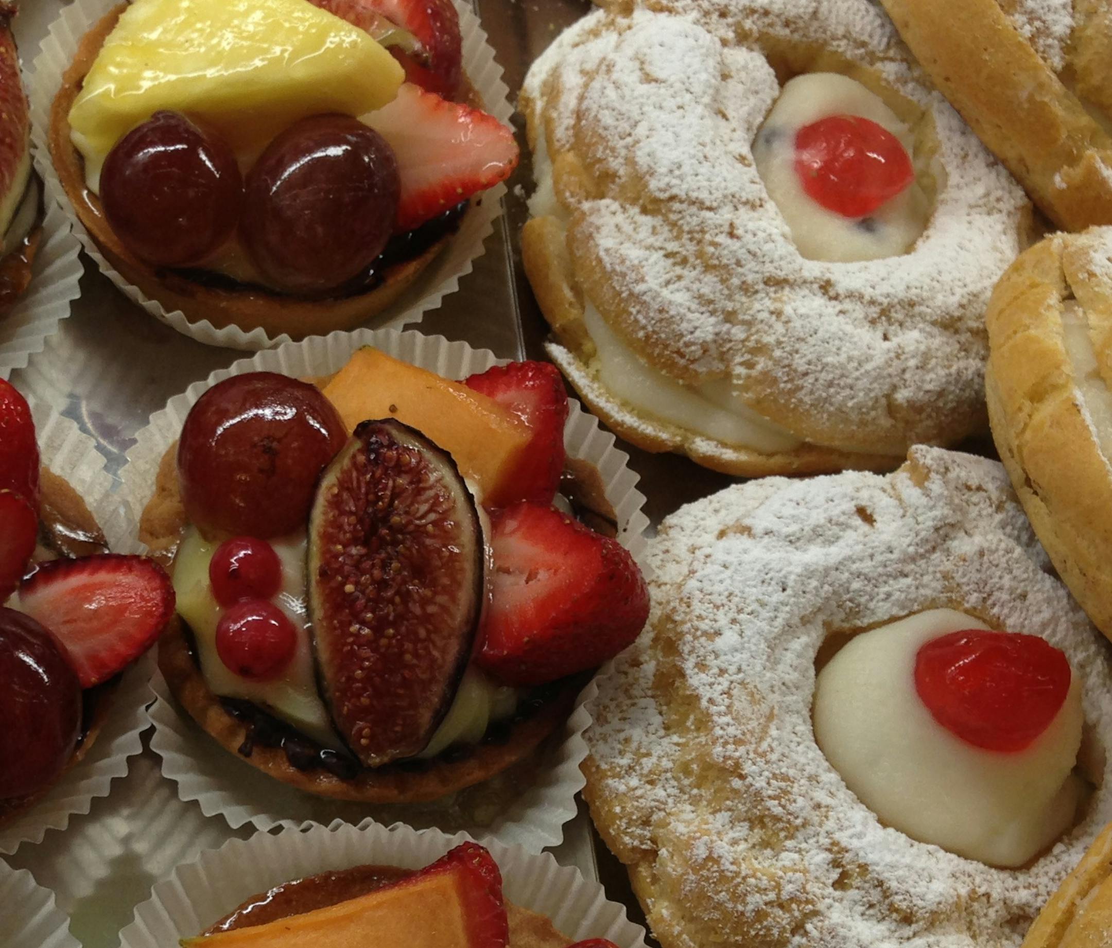 Dagnino bakery in the Galleria Esedera located across from the Grand Hotel in Rome not far from the Termini. ] Richard.Sennott@startribune.com Richard Sennott/Star Tribune Rome Italy Tuesday 10/1/13) ** (cq)
