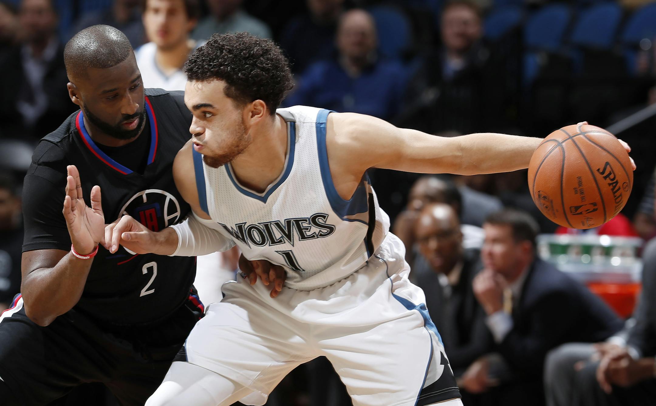 Minnesota Timberwolves Tyus Jones (1). ] CARLOS GONZALEZ ï cgonzalez@startribune.com - March 8, 2017, Minneapolis, MN, Target Center, NBA Basketball, Minnesota Timberwolves vs. Los Angels Clippers