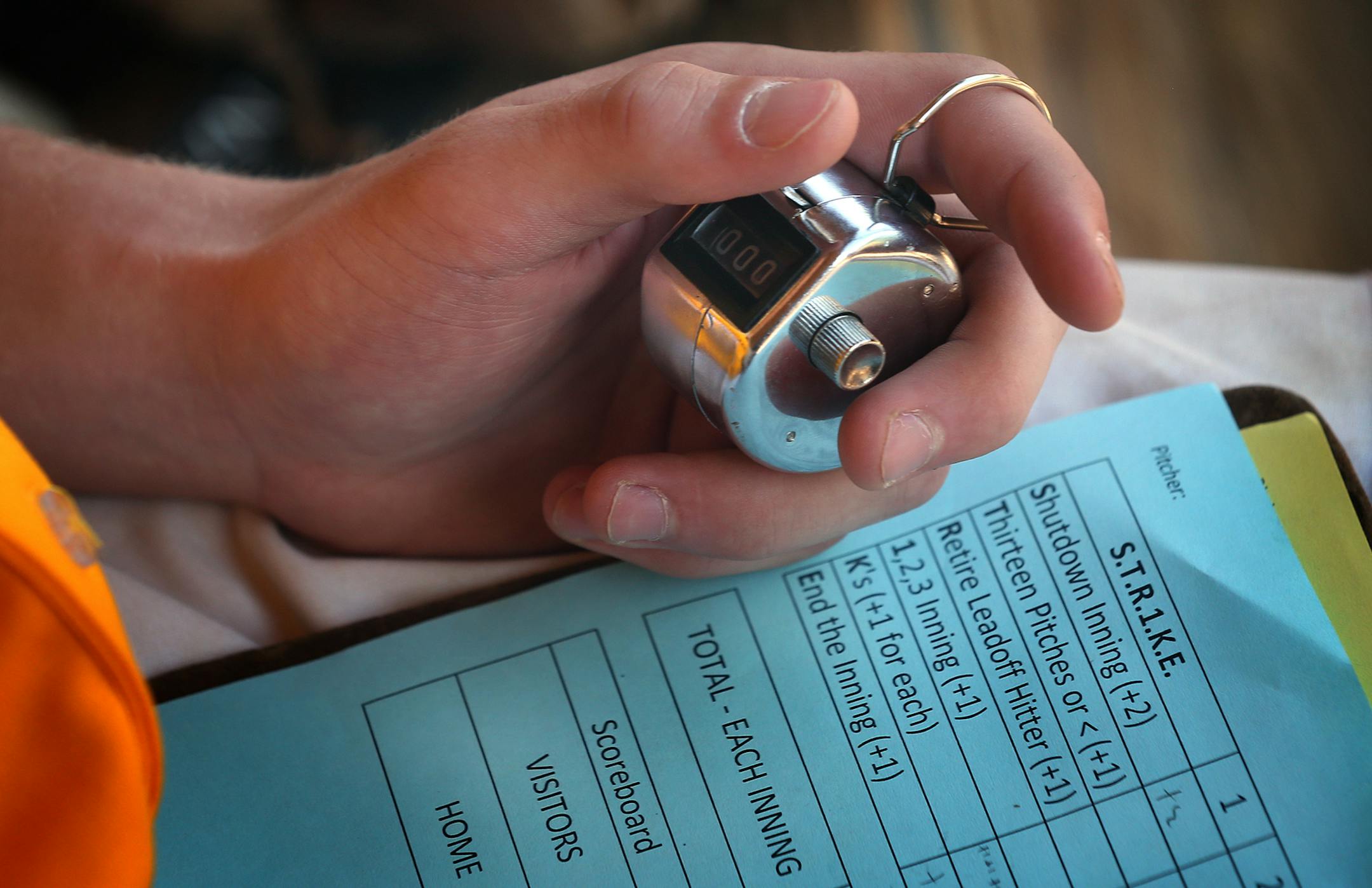 Burnsville High School infielder Eric Otto kept track of pitches thrown by teammate Sam Carlson in a recent game against Eastview at Alimagnet Park. ] JIM GEHRZ ï james.gehrz@startribune.com / Burnsville, MN / May 18, 2016 4:30 PM ñ BACKGROUND INFORMATION: Feature story on high school pitchers and future pitch count. Burnsville's high school baseball team will be hosting Eastview at Alimagnet Park starting at 4:30 p.m. We need photos of Burnsville pitcher Sam Carlson as well as the sch
