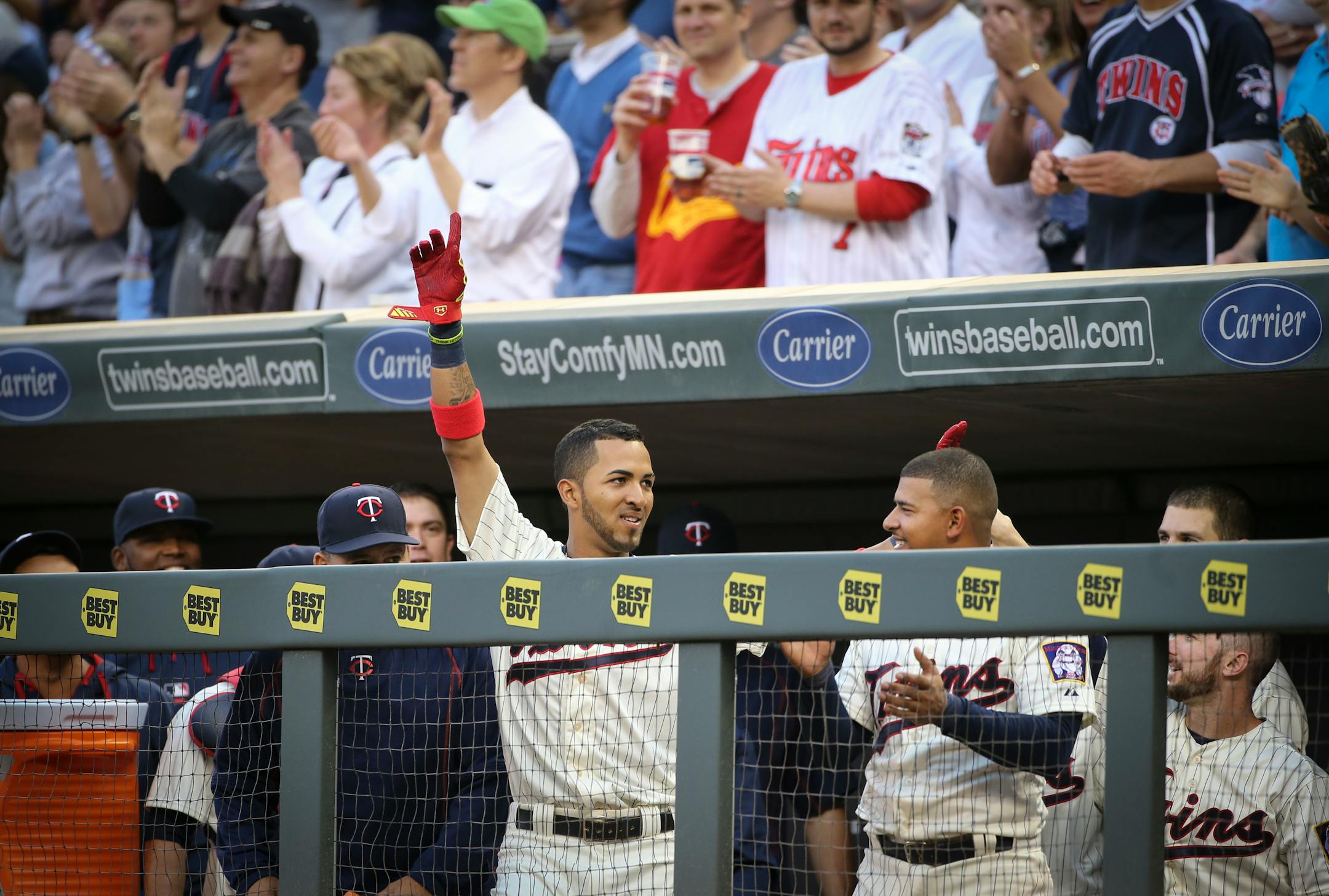 Twins newcomer Eddie Rosario waved to the Target Field fans after hitting a homer on his first at-bat in the major leagues.