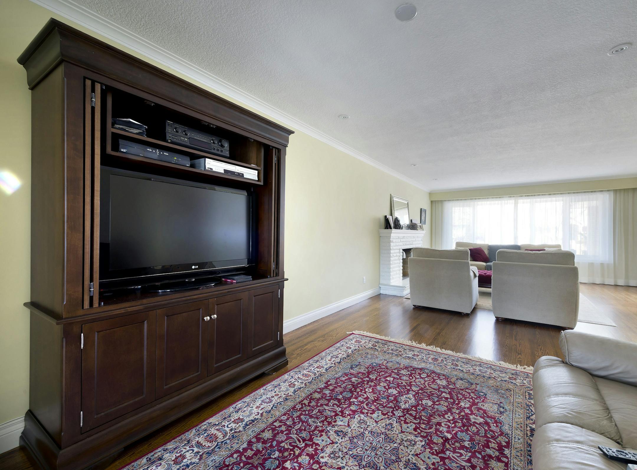 Before the renovation, Nadia and Daniel's awkward L-shaped living room and dining room prompted more than one round of musical furniture. (Vincenzo Pistritto/MCT) ORG XMIT: 1150194