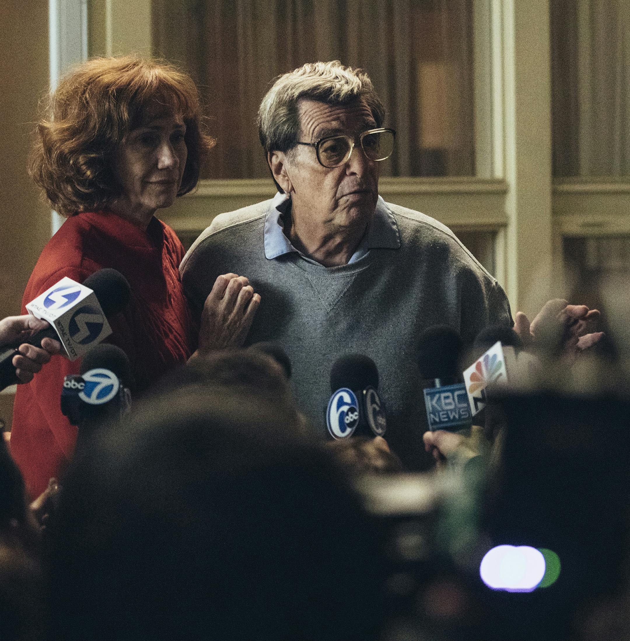 Kathy Baker and Al Pacino in HBO Films' "Paterno." (Atsushi Nishijima/HBO) ORG XMIT: 1227710