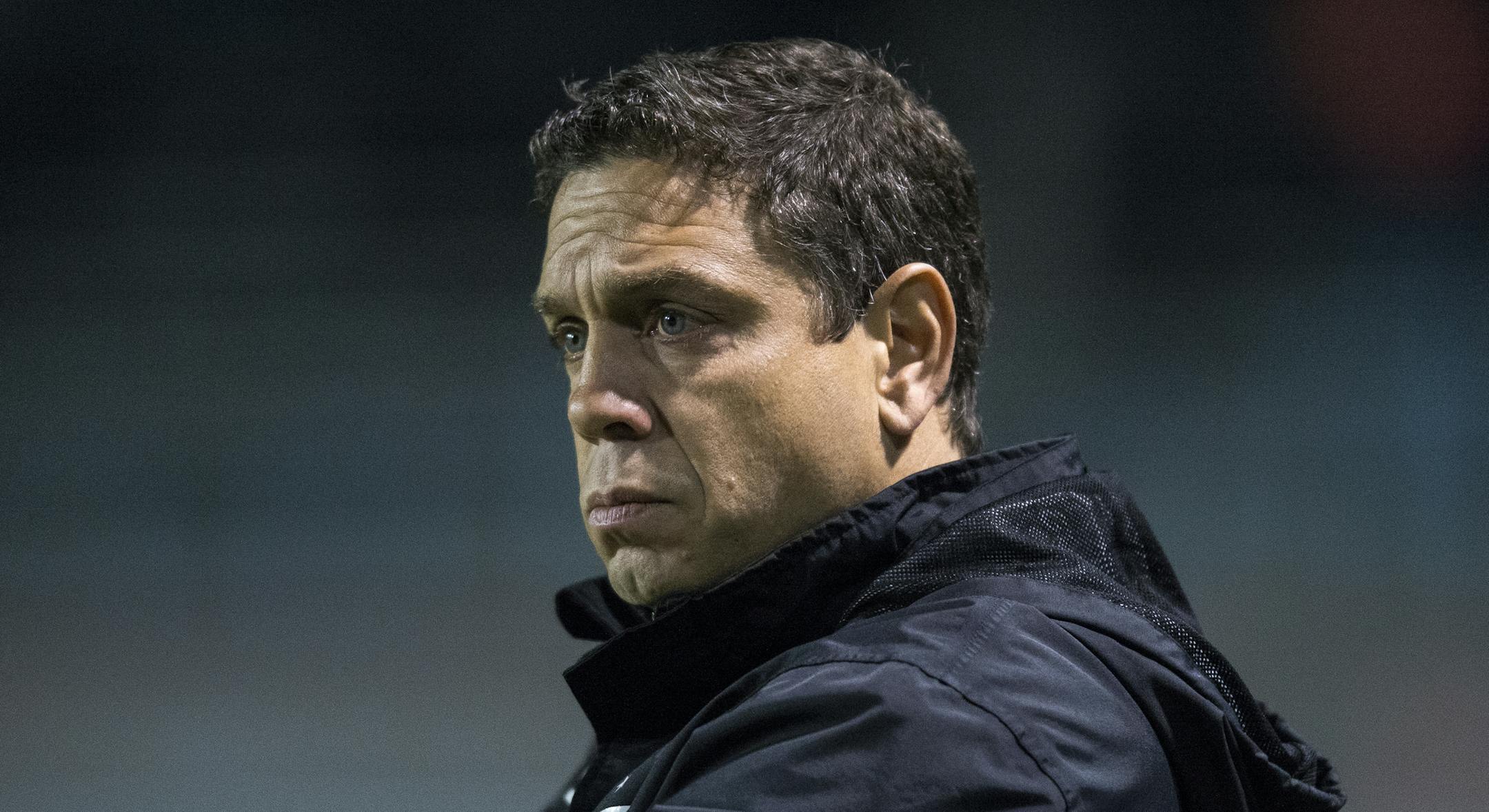 Minnesota United coach Manny Lagos looked on during the second half Saturday. ] (AARON LAVINSKY/STAR TRIBUNE) aaron.lavinsky@startribune.com Minnesota United played the San Antonio Scorpions on Saturday, Oct. 31, 2015 at the National Sports Center in Blaine, Minn.