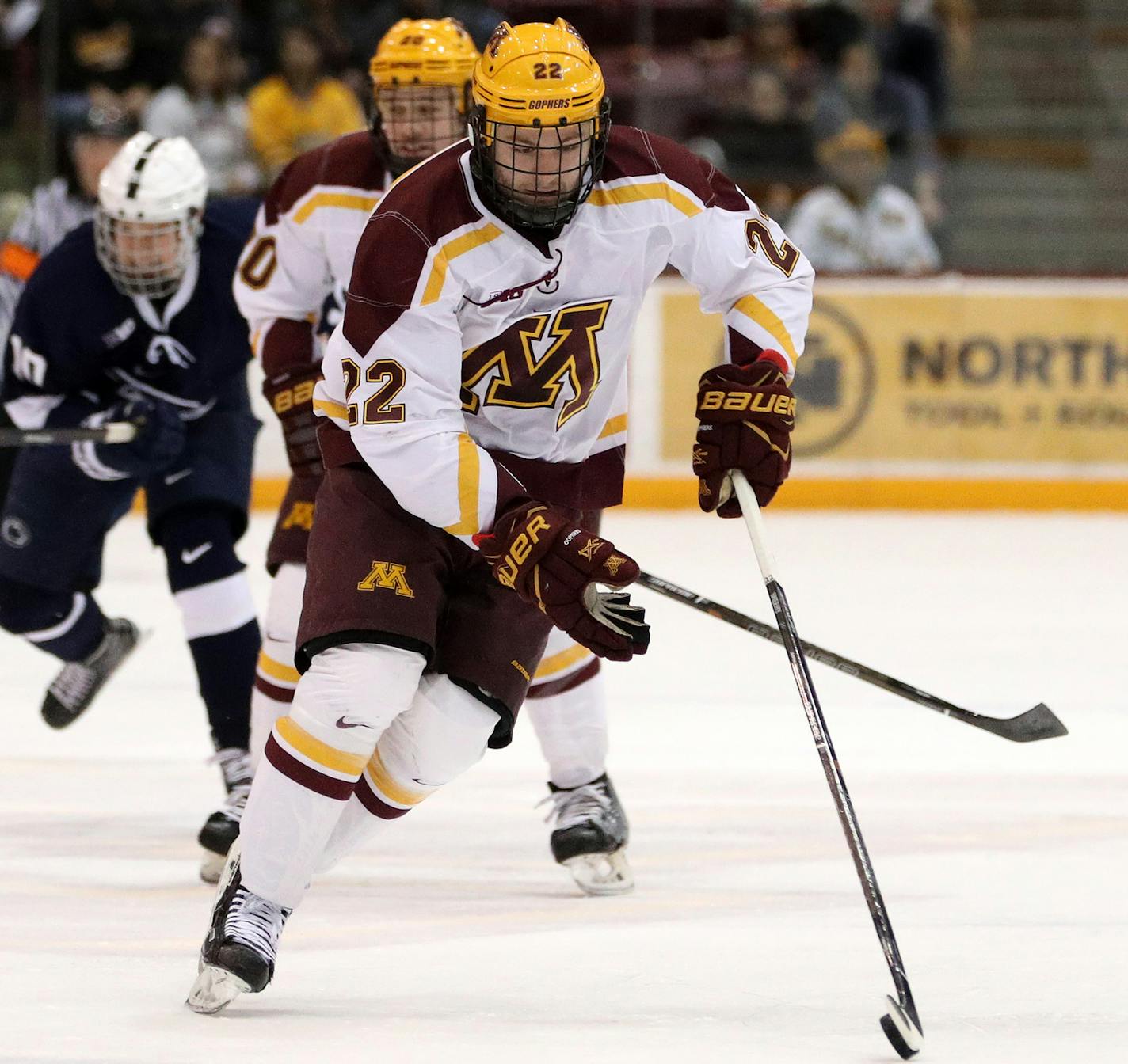 Minnesota Golden Gophers forward Tyler Sheehy (22) takes the puck down the ice during the second period. ] ANTHONY SOUFFLE &#xef; anthony.souffle@startribune.com Game action from an NCAA men's ice hockey game between the Minnesota Golden Gophers and the Penn State Nittany Lions Friday, Feb. 3, 2017 at Mariucci Arena on the ground of the University of Minnesota in Minneapolis. ORG XMIT: MIN1702032044250273