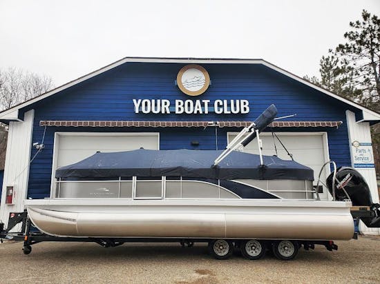 Minnesota's Your Boat Club sells 40% stake to French boat manufacturer