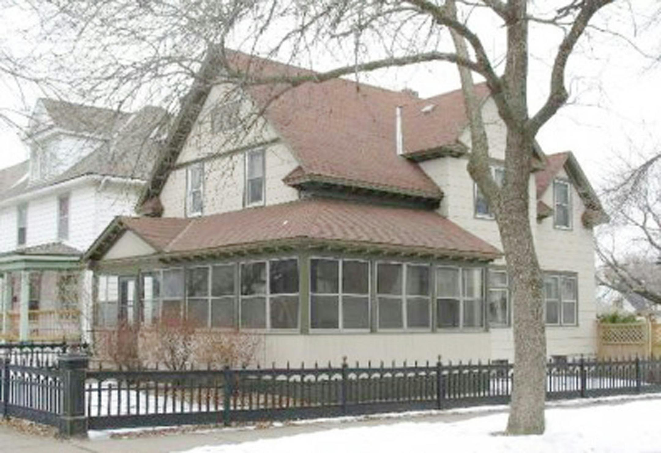 St. Paul Built in 1902, this four-bedroom, two-bath house has 1,766 finished square feet and features natural woodwork, leaded glass, L-shaped front porch and patio with brick barbeque. Listed by John Parker, Coldwell Banker Burnet, 612-925-8285.