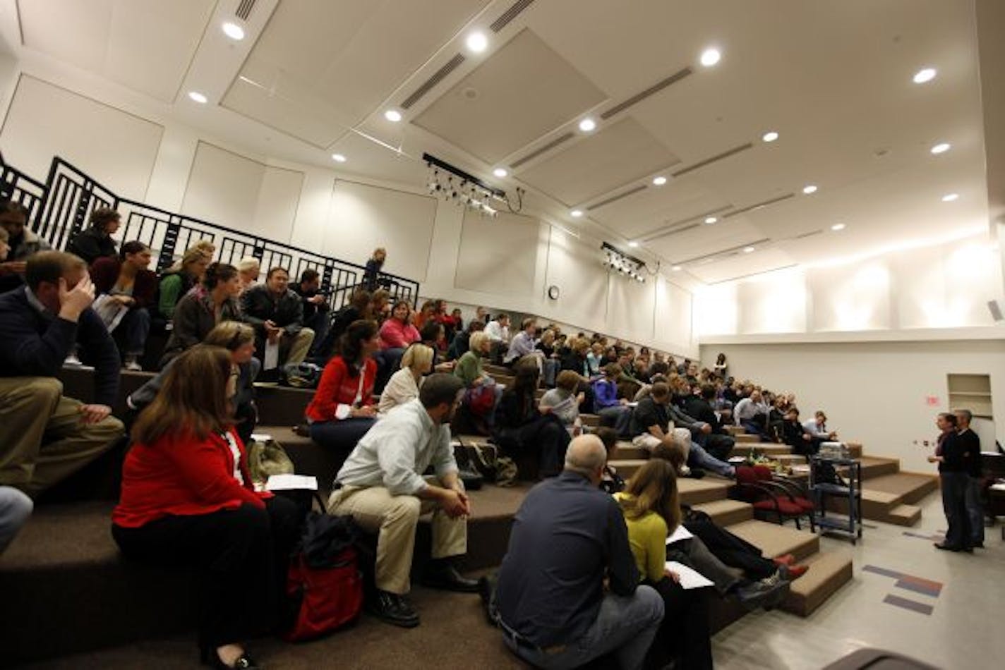 Parents attended a meeting at The Burroughs Community School in Minneapolis on Monday. - A Minneapolis principal is facing disciplinary action after an unannounced visit from a school board member erupted into a heated argument. Burroughs Community School parents said board member Chris Stewart made an unannounced visit to the southwest Minneapolis elementary school Friday. According to them, staff members heard Stewart shouting loudly and said he called Burroughs principal Tim Cadotte and the e