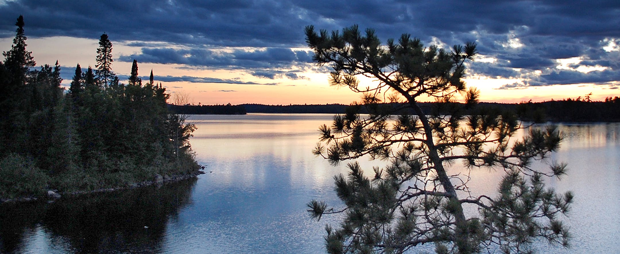 A first-timer documents his Boundary Waters Canoe Area Wilderness experience. ] Star Tribune Photos by Bob Timmons ORG XMIT: MIN1508281534030290