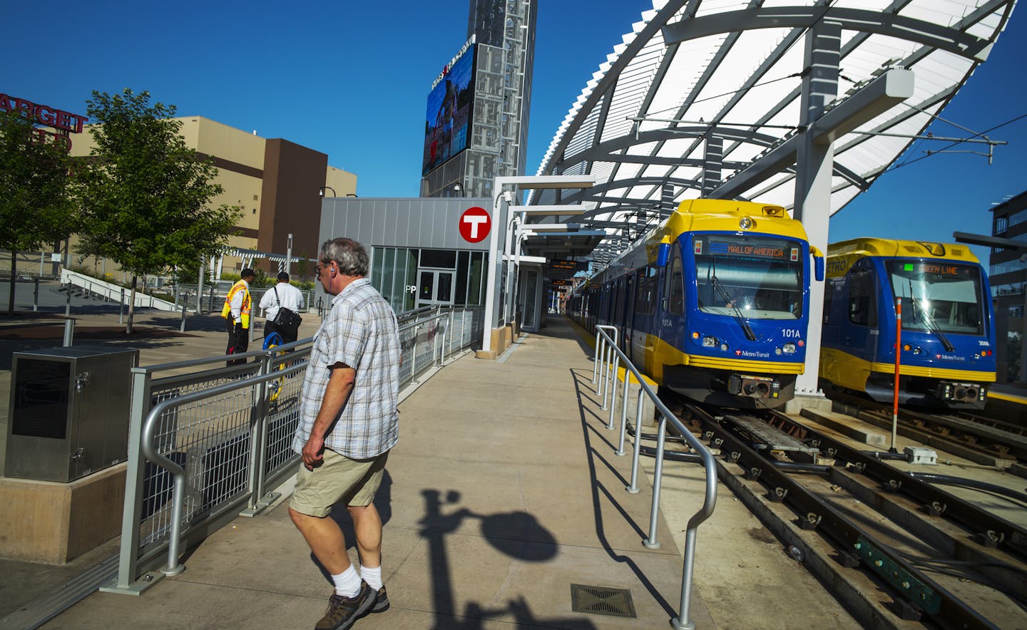 Target Field station - United Properties plans to build a 10-story office building on the final parcel next to the light-rail station at Target Field.