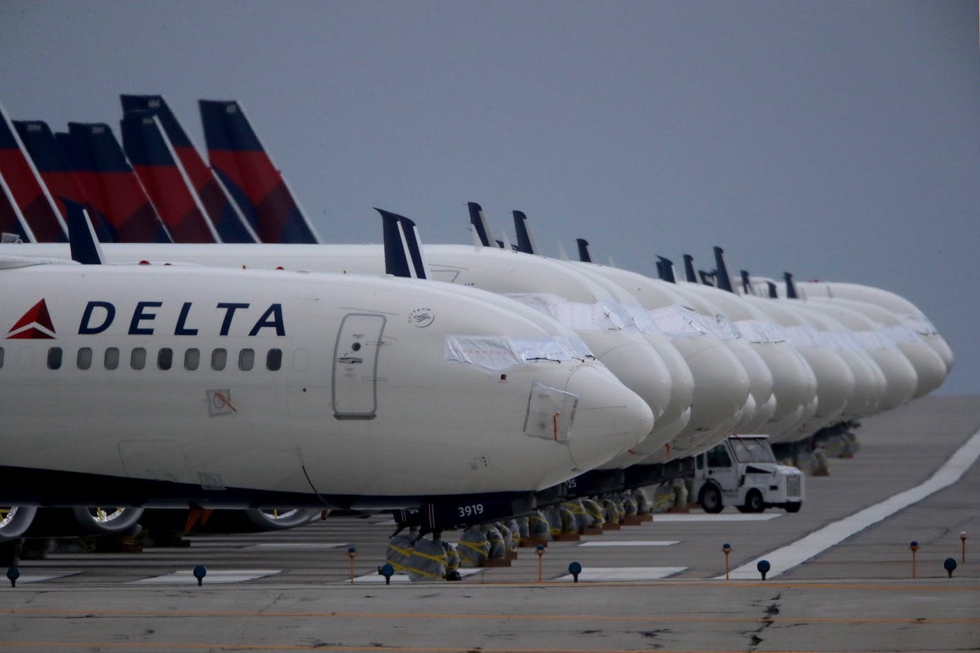 Delta planes