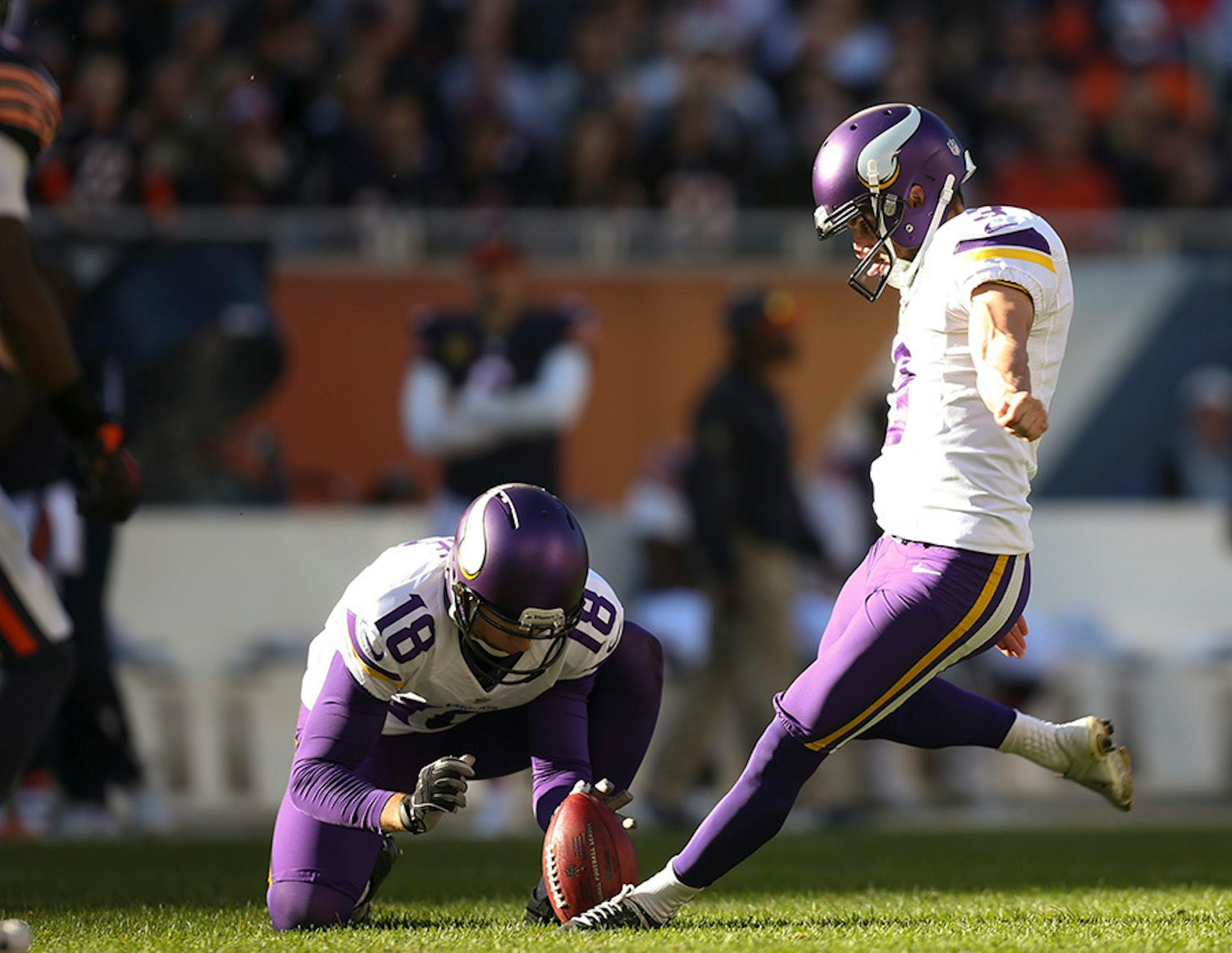 Vikings kicker Blair Walsh (3) hit a 48 yard field goal early in the fourth quarter Sunday afternoon.