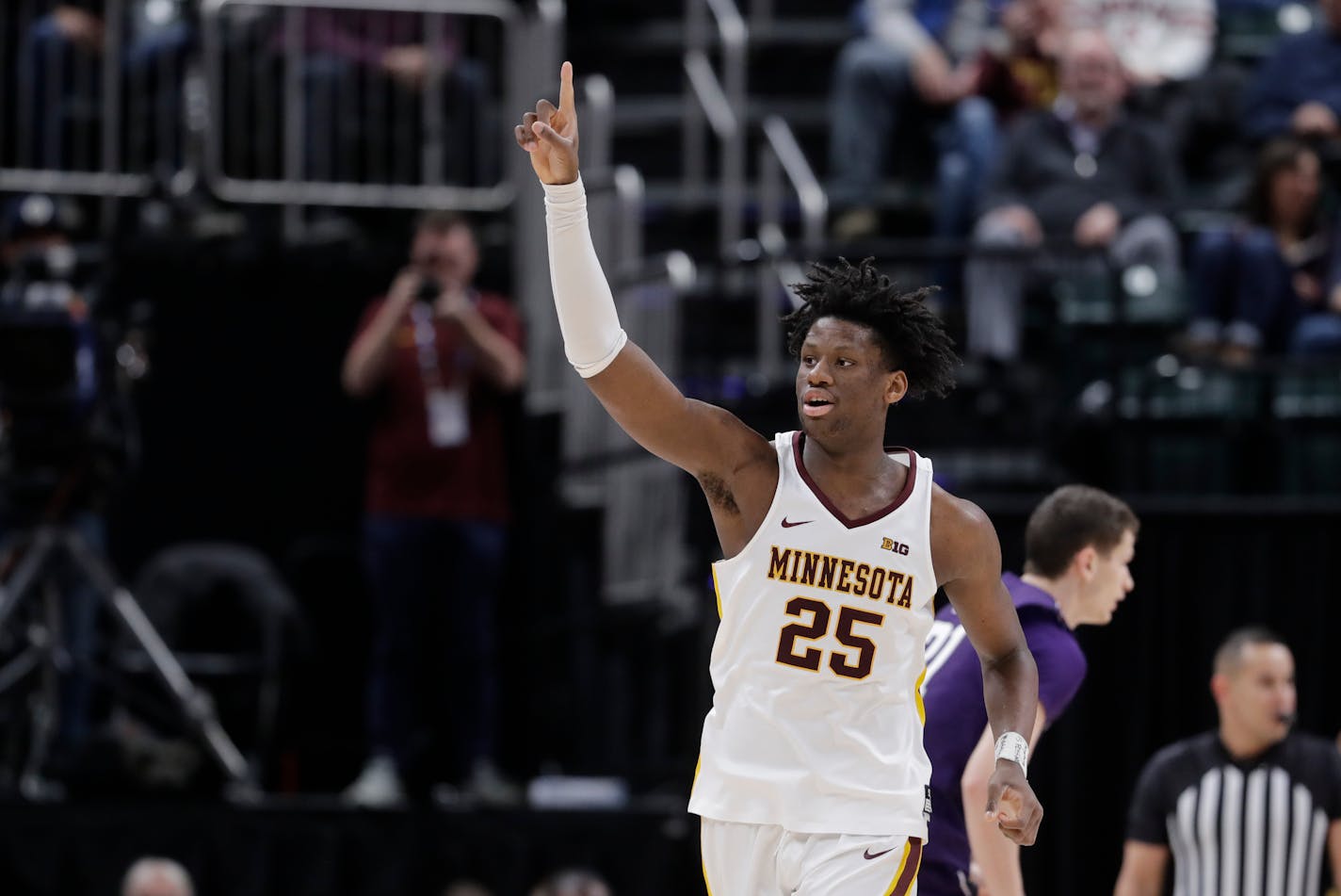 Minnesota's Daniel Oturu reacts during the second half against Northwestern at the Big Ten tournament. Was it his final game for the Gophers?