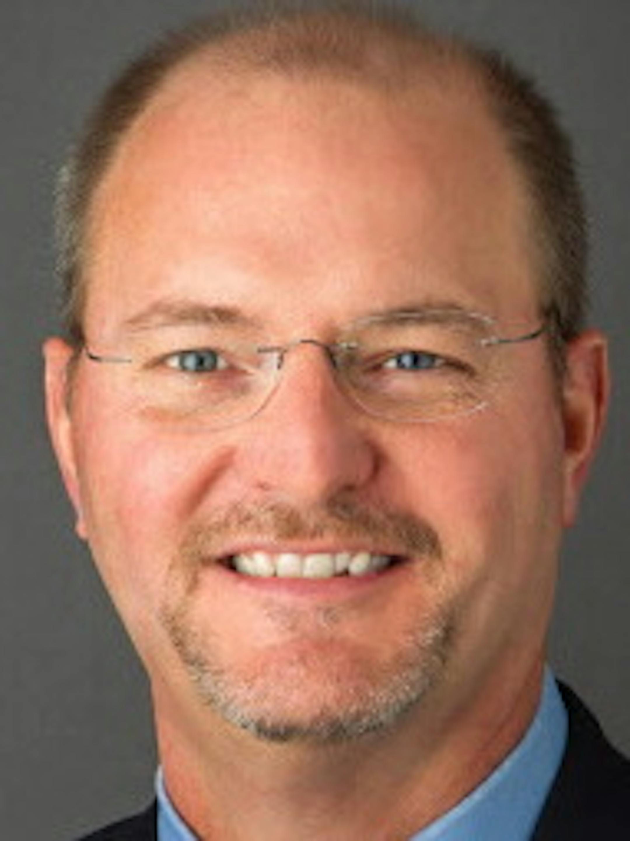 Tod Carpenter (this is the correct spelling) has been named CEO of Donaldson Co. effective April 1. He succeeds long time CEO Bill Cook, who will remain chairman of the board. IMPORTANT: Story is embargoed until Friday at 3:00 p.m. credit: Donaldson Company