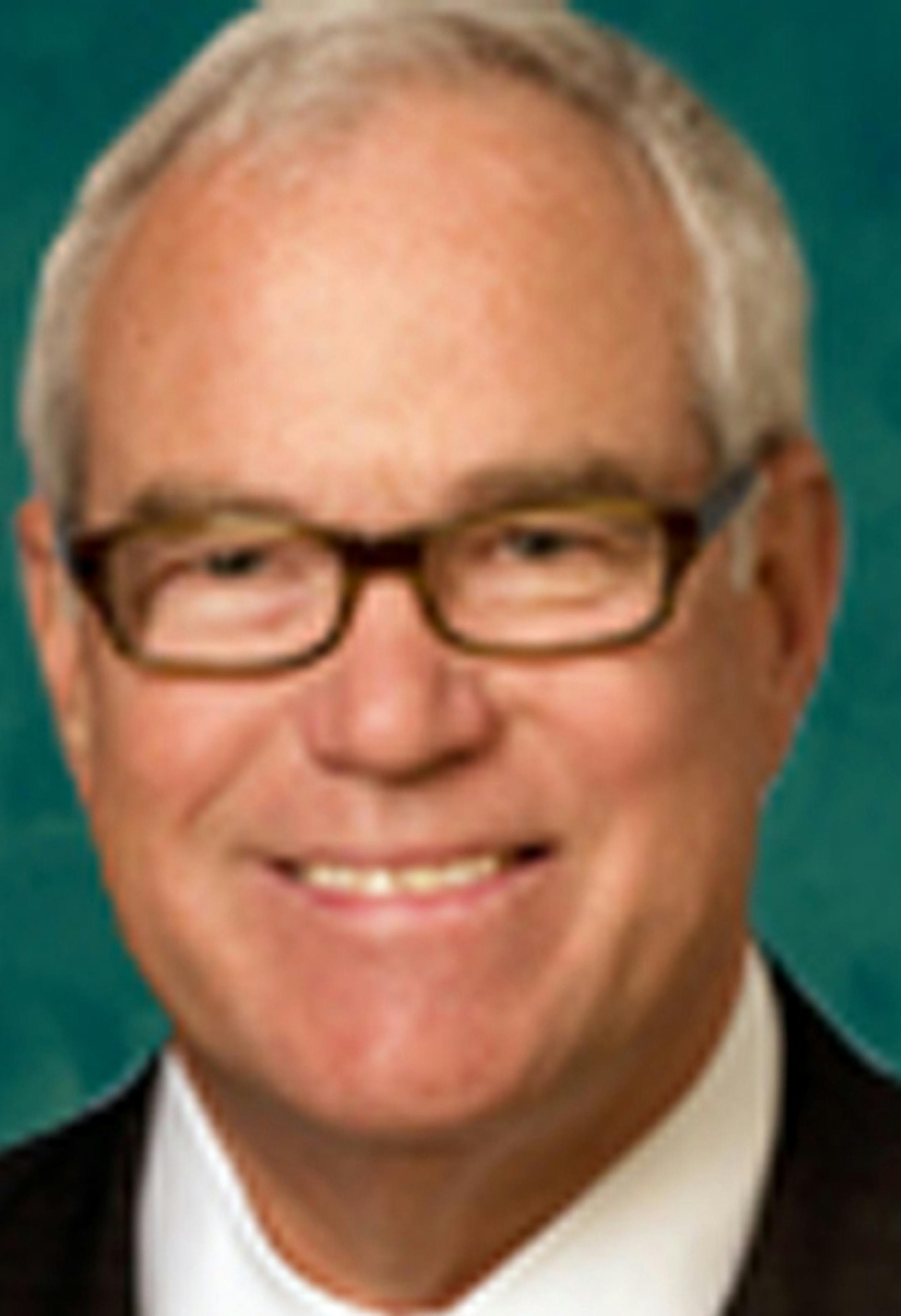 John Heinmiller, executive vice president and chief financial officer, St. Jude Medical Inc. ORG XMIT: MIN2013101617421479